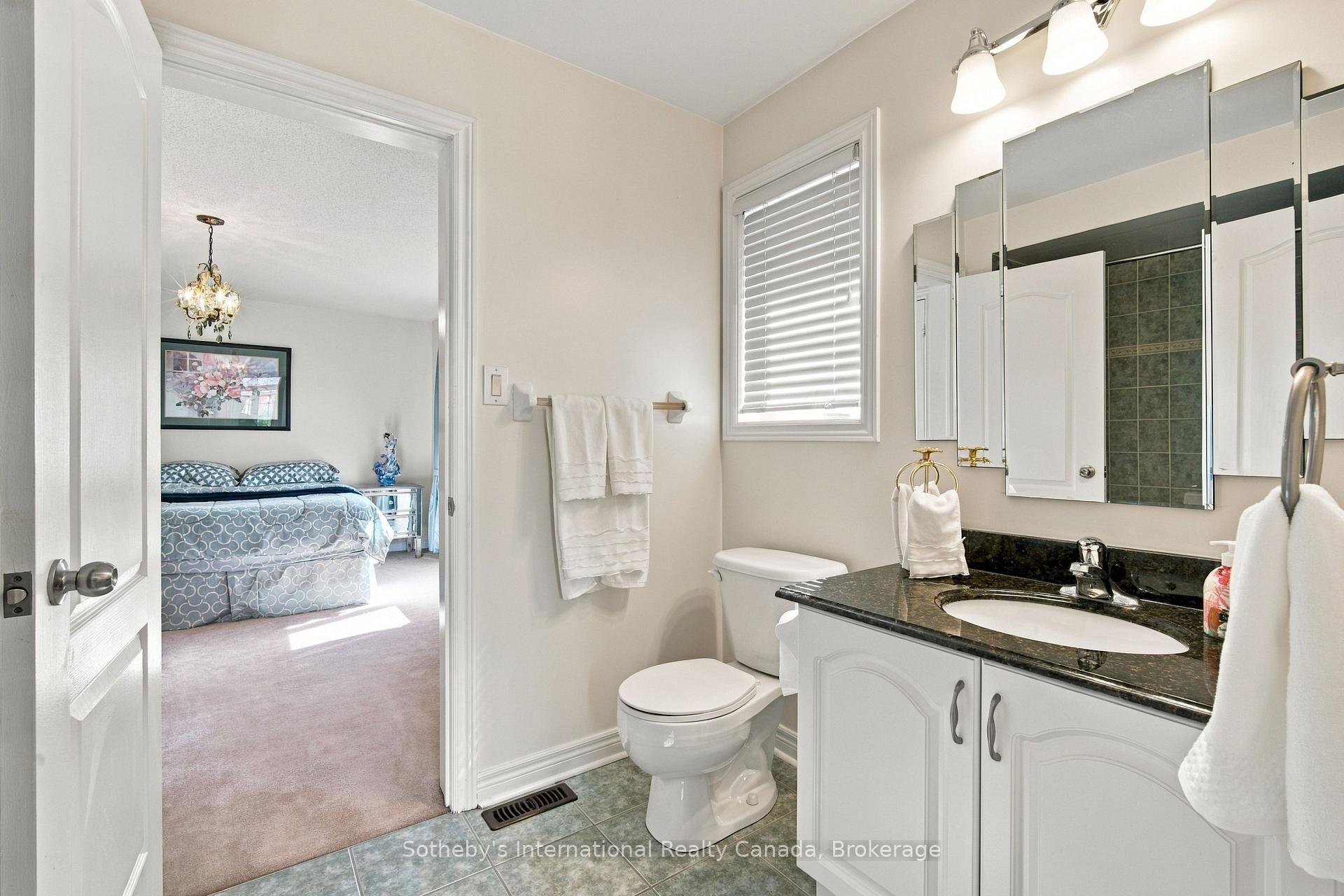 Photo 24 of 3352 Erin Centre Boulevard, Mississauga, Churchill Meadows — HOMEH