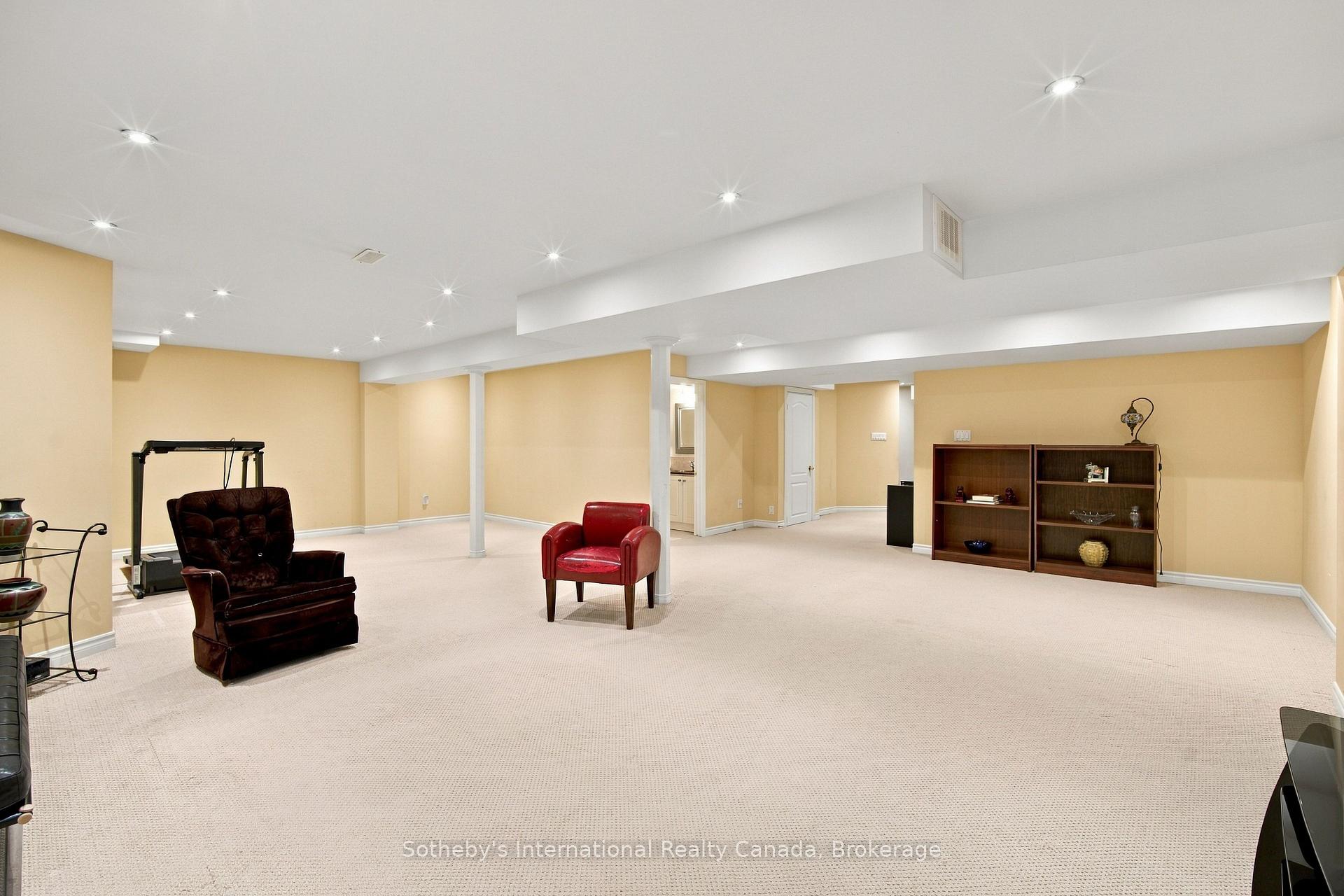 Photo 33 of 3352 Erin Centre Boulevard, Mississauga, Churchill Meadows — HOMEH