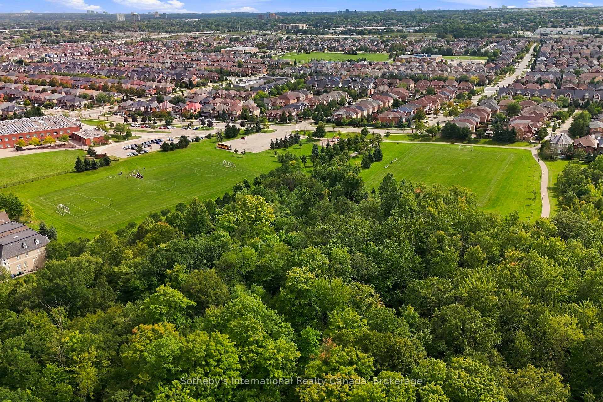 Photo 44 of 3352 Erin Centre Boulevard, Mississauga, Churchill Meadows — HOMEH