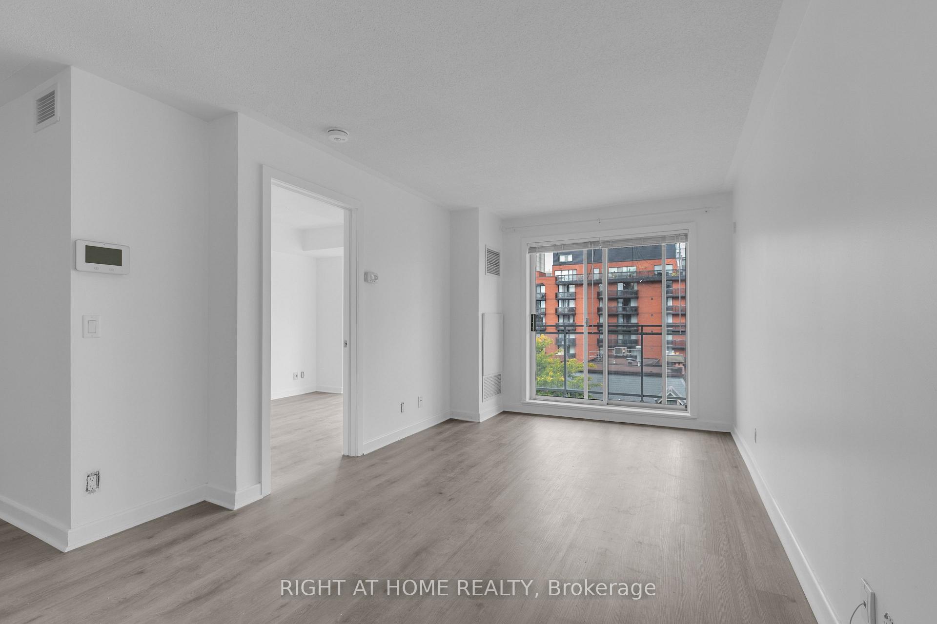 Photo 12 of Unit 708, 138 Somerset Street W, Ottawa, Ottawa Centre/Golden Triangle — HOMEH