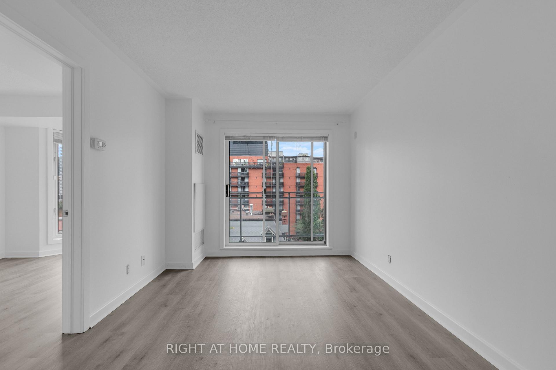 Photo 13 of Unit 708, 138 Somerset Street W, Ottawa, Ottawa Centre/Golden Triangle — HOMEH