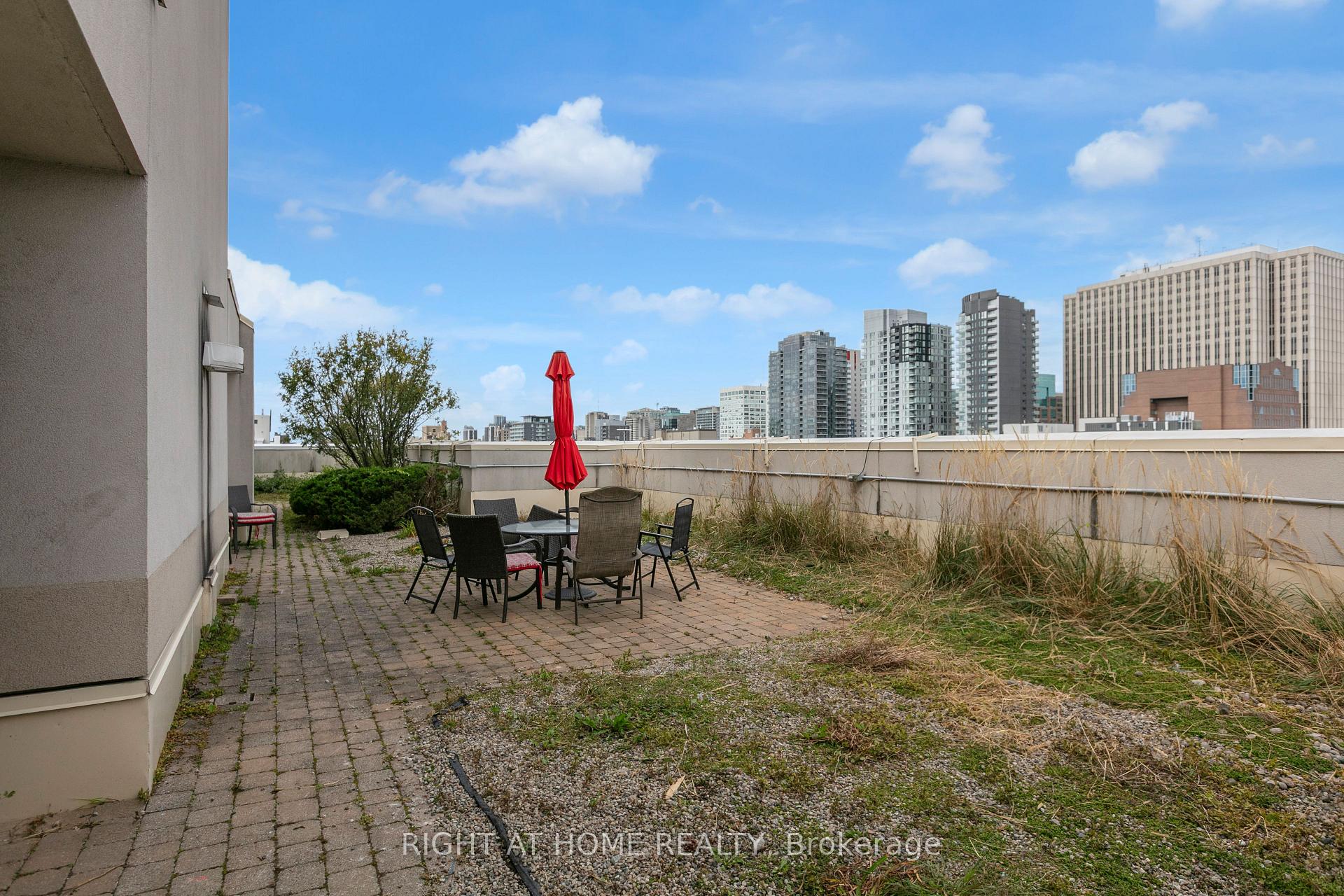 Photo 30 of Unit 708, 138 Somerset Street W, Ottawa, Ottawa Centre/Golden Triangle — HOMEH