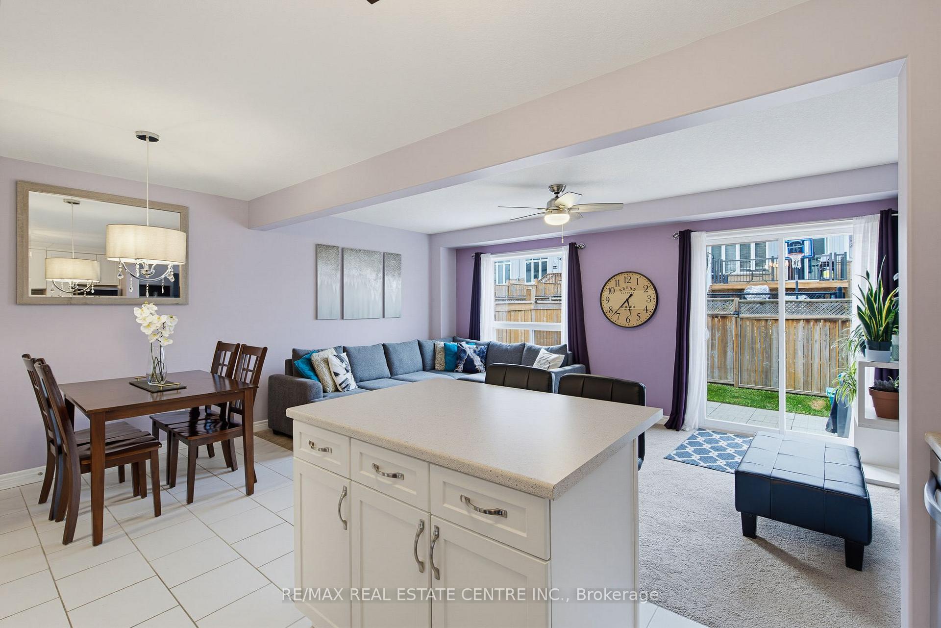 Photo 12 of Unit 69, 124 Parkinson Crescent, Orangeville — HOMEH