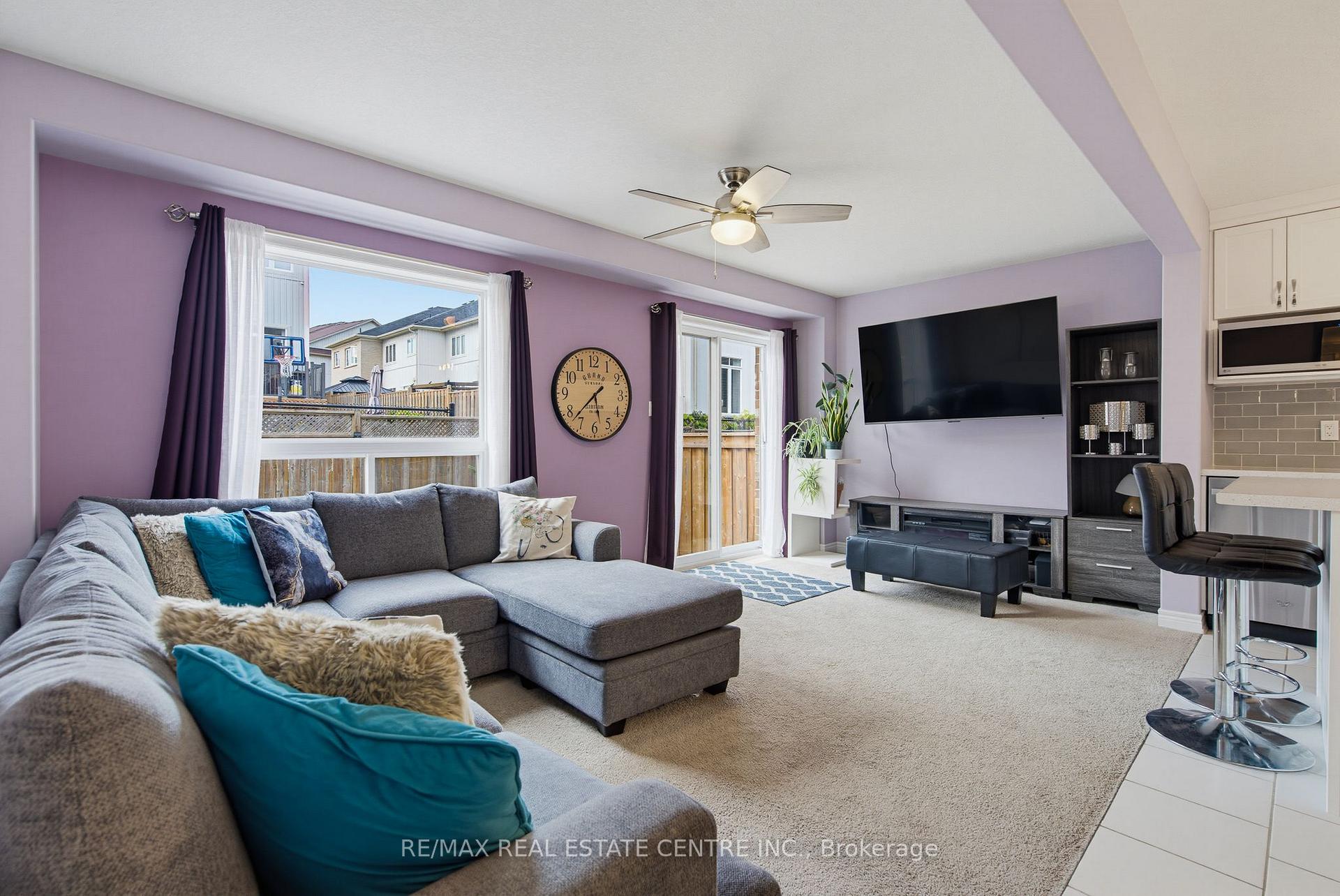 Photo 13 of Unit 69, 124 Parkinson Crescent, Orangeville — HOMEH