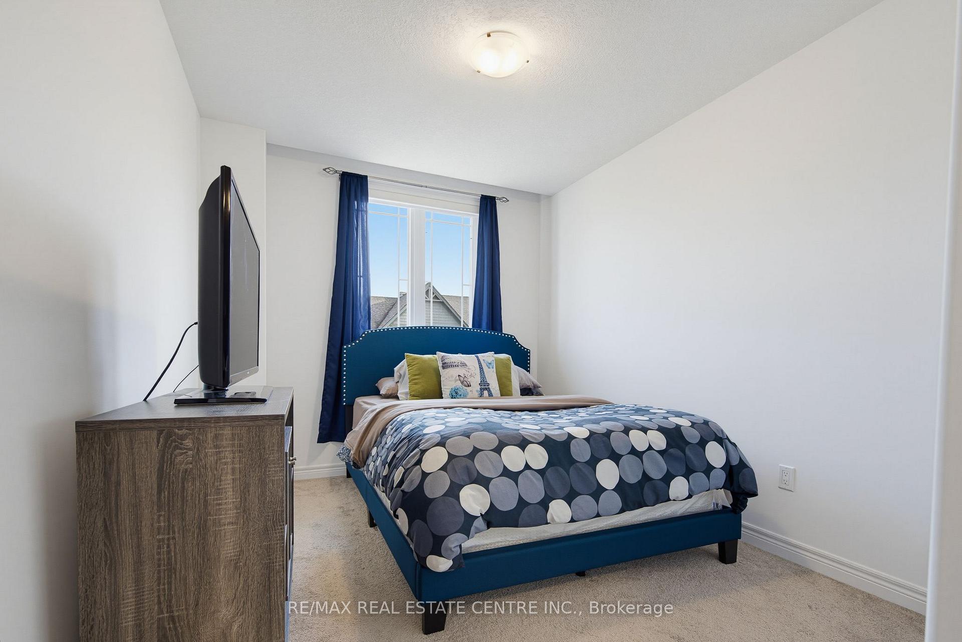 Photo 25 of Unit 69, 124 Parkinson Crescent, Orangeville — HOMEH