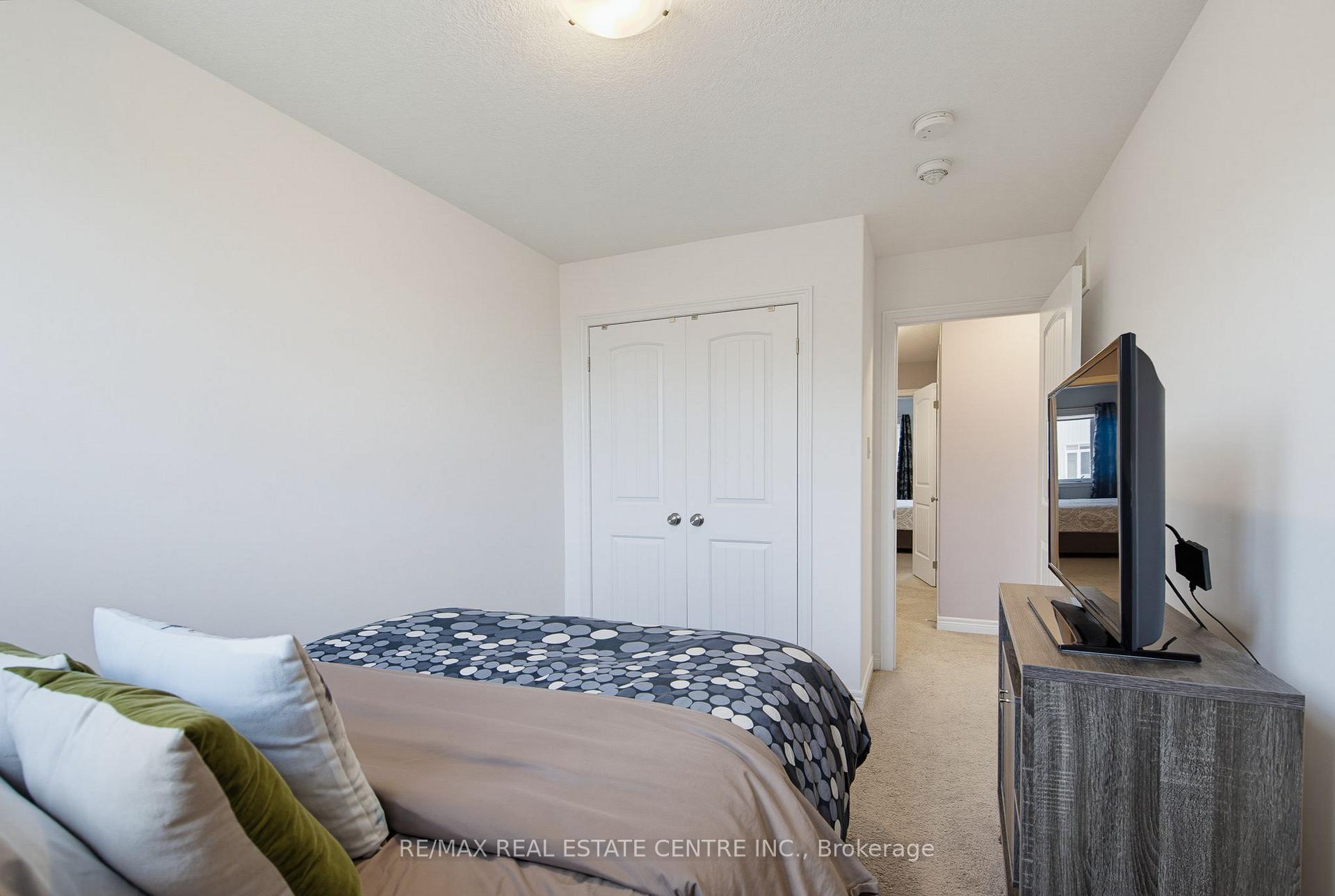 Photo 26 of Unit 69, 124 Parkinson Crescent, Orangeville — HOMEH