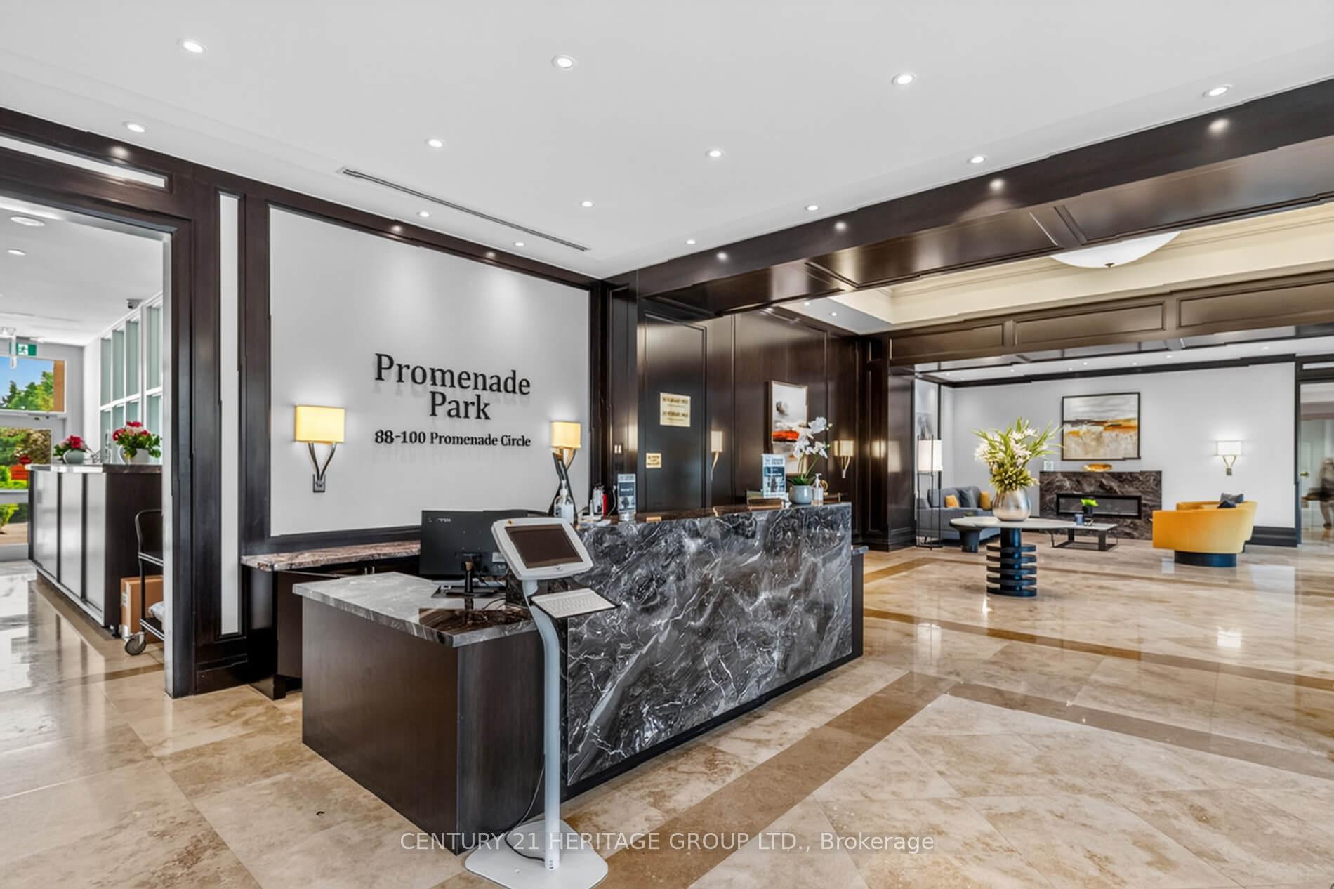 Photo 3 of Unit 905, 88 Promenade Circle, Vaughan, Brownridge — HOMEH