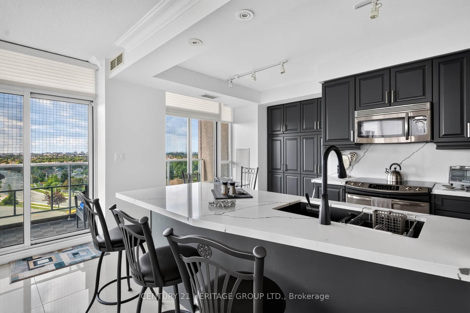 Photo 10 of Unit 905, 88 Promenade Circle, Vaughan, Brownridge — HOMEH