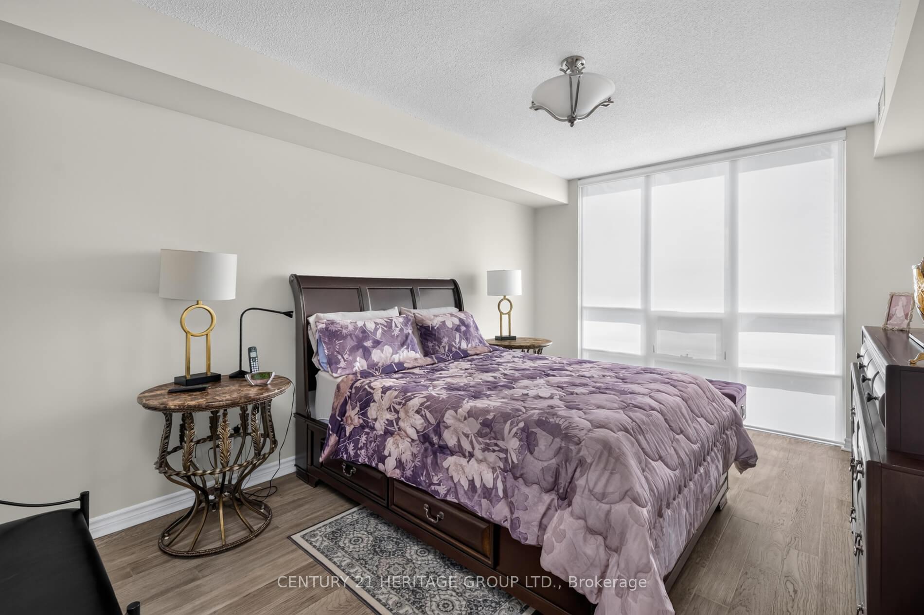 Photo 14 of Unit 905, 88 Promenade Circle, Vaughan, Brownridge — HOMEH