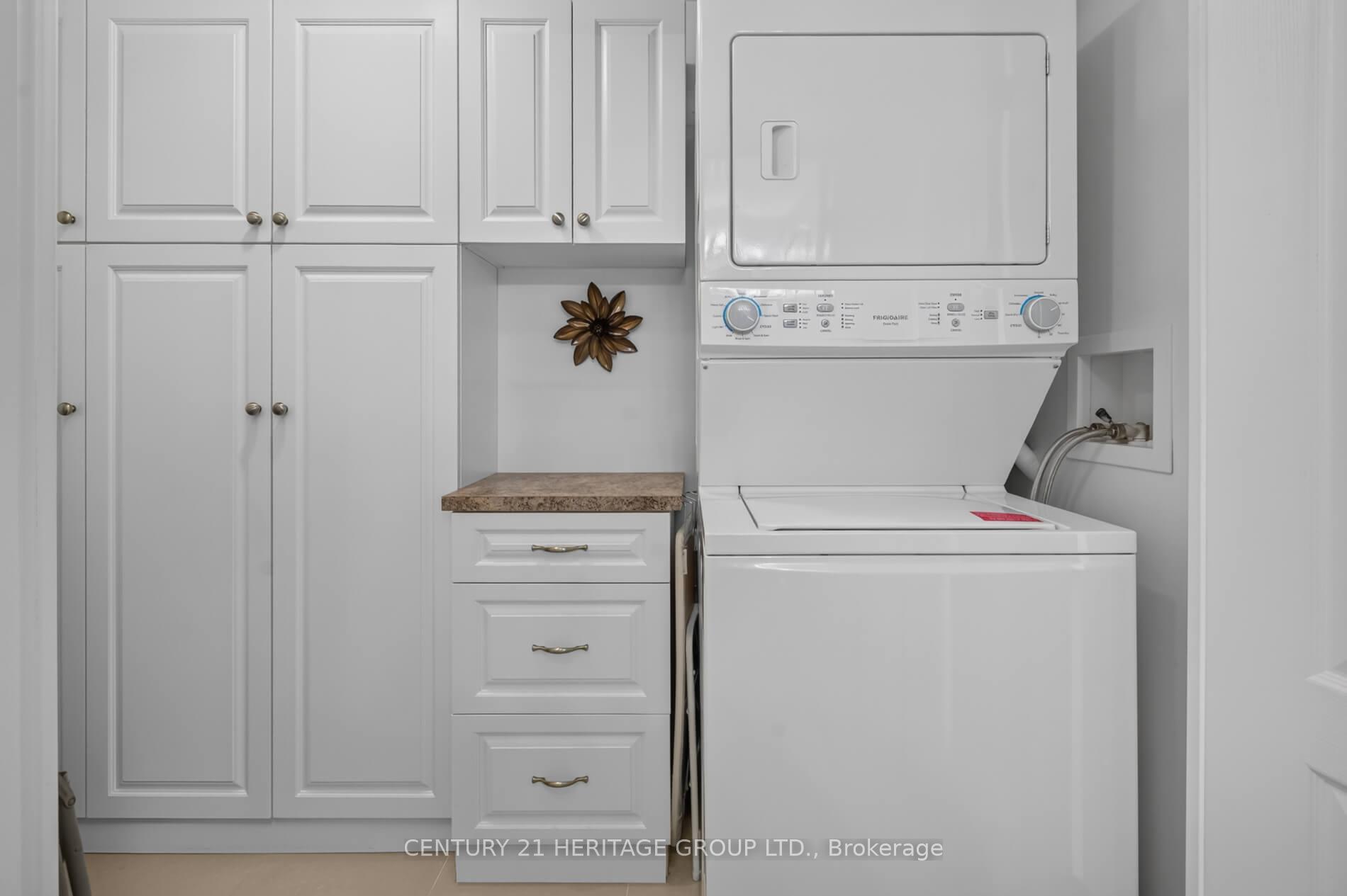 Photo 18 of Unit 905, 88 Promenade Circle, Vaughan, Brownridge — HOMEH