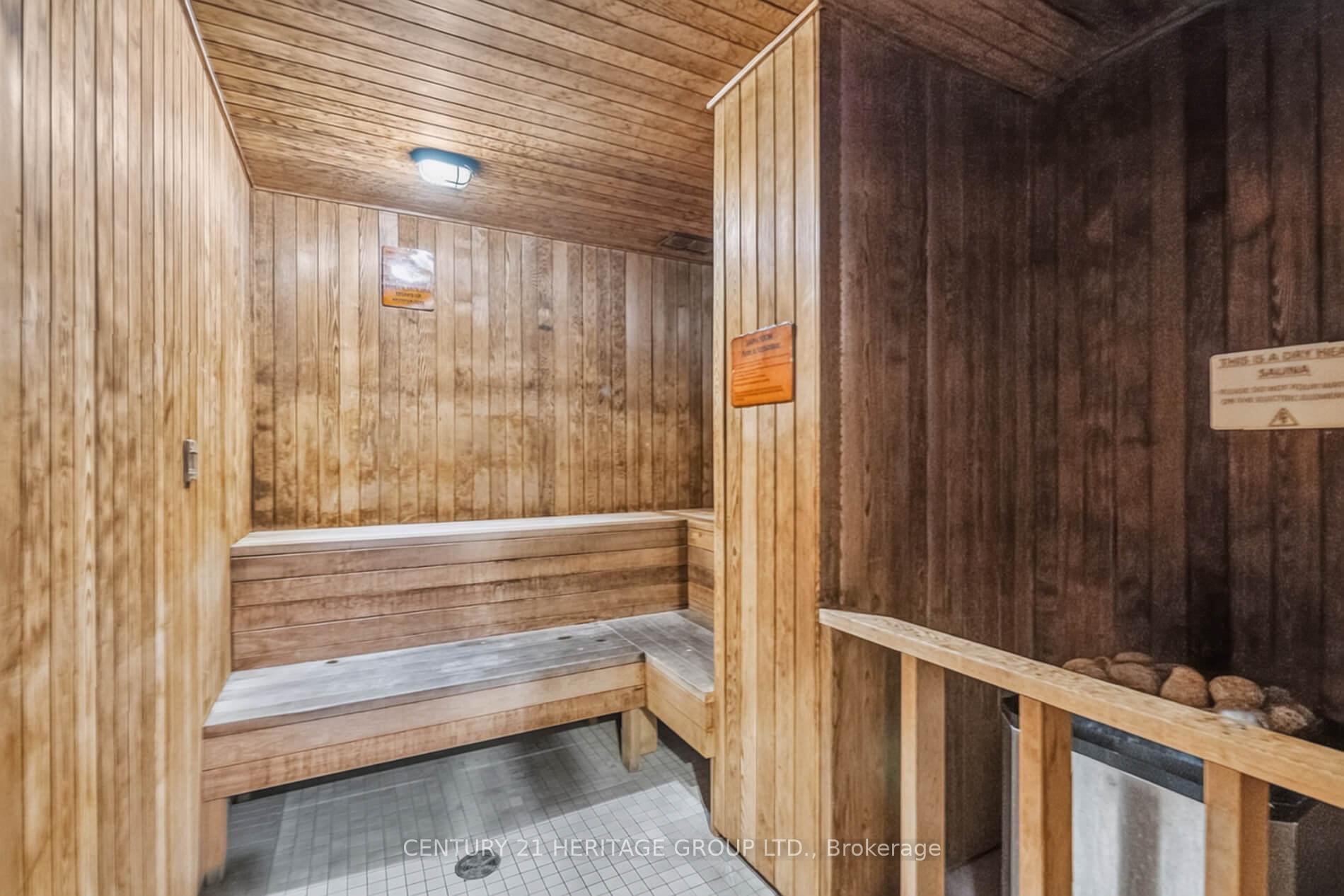 Photo 23 of Unit 905, 88 Promenade Circle, Vaughan, Brownridge — HOMEH