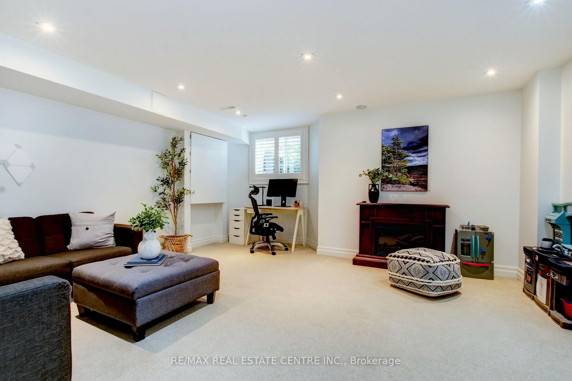 Photo 29 of 73B James Street, Etobicoke, Long Branch — HOMEH