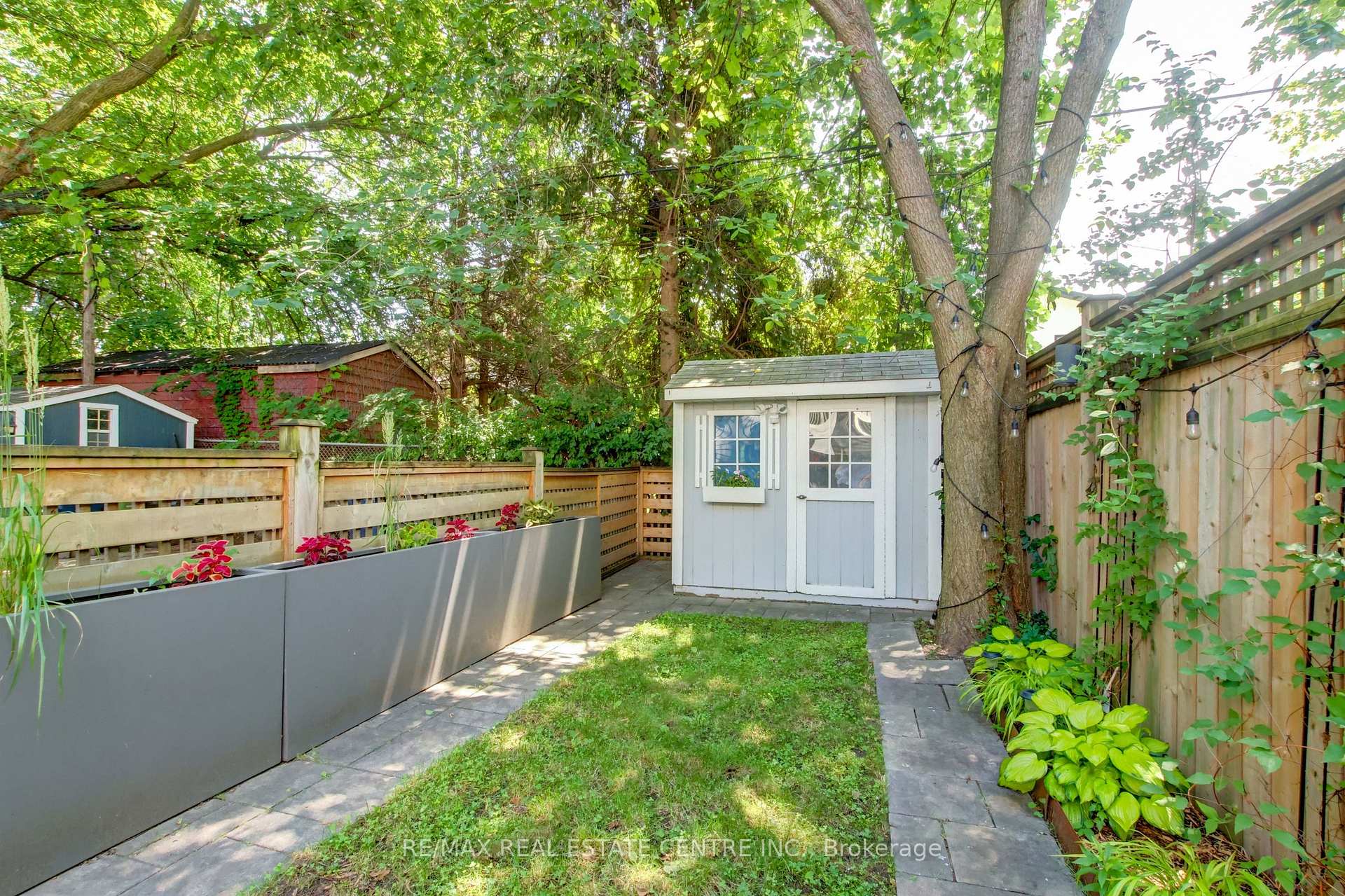 Photo 39 of 73B James Street, Etobicoke, Long Branch — HOMEH