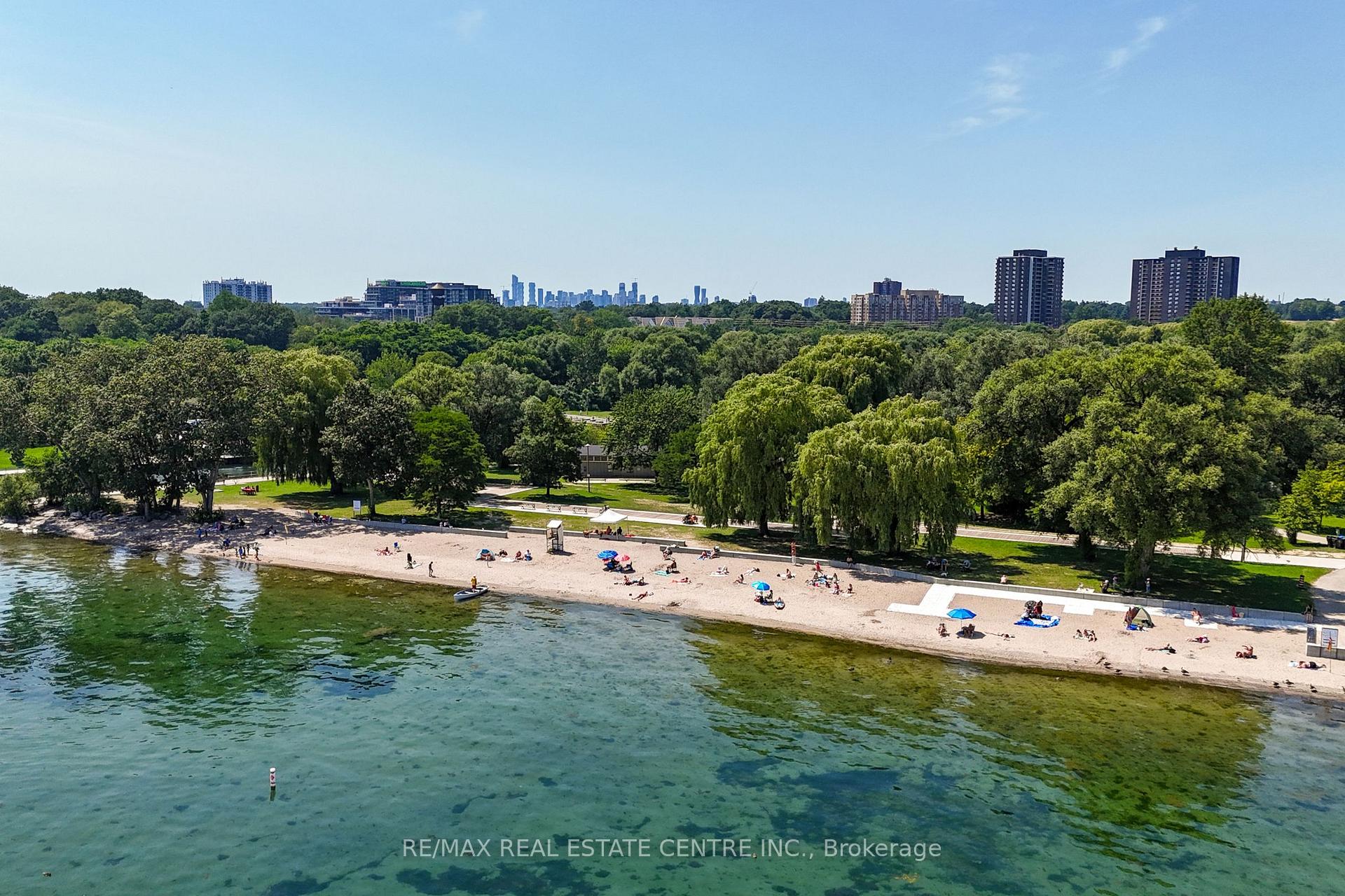 Photo 44 of 73B James Street, Etobicoke, Long Branch — HOMEH
