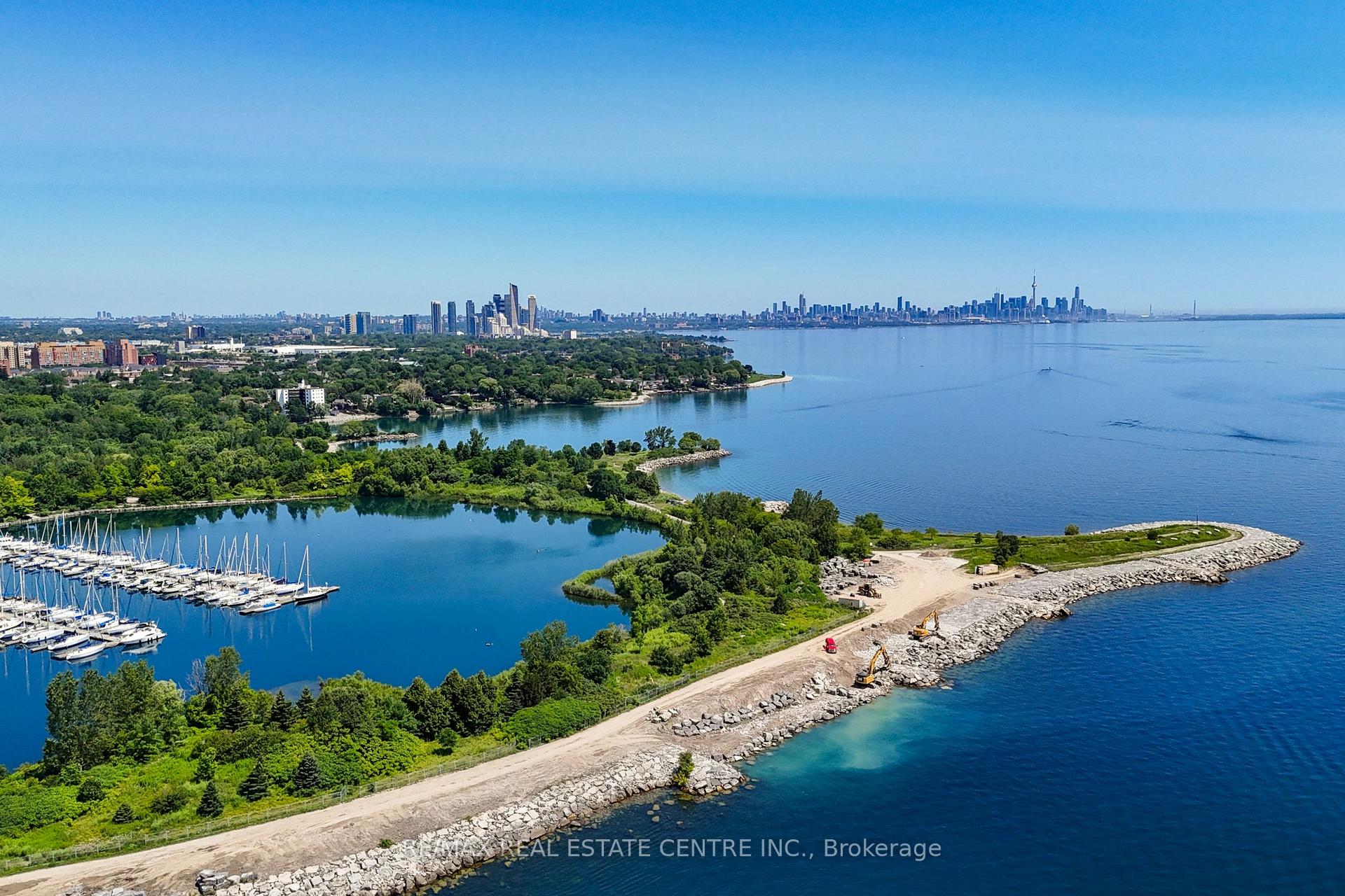 Photo 49 of 73B James Street, Etobicoke, Long Branch — HOMEH