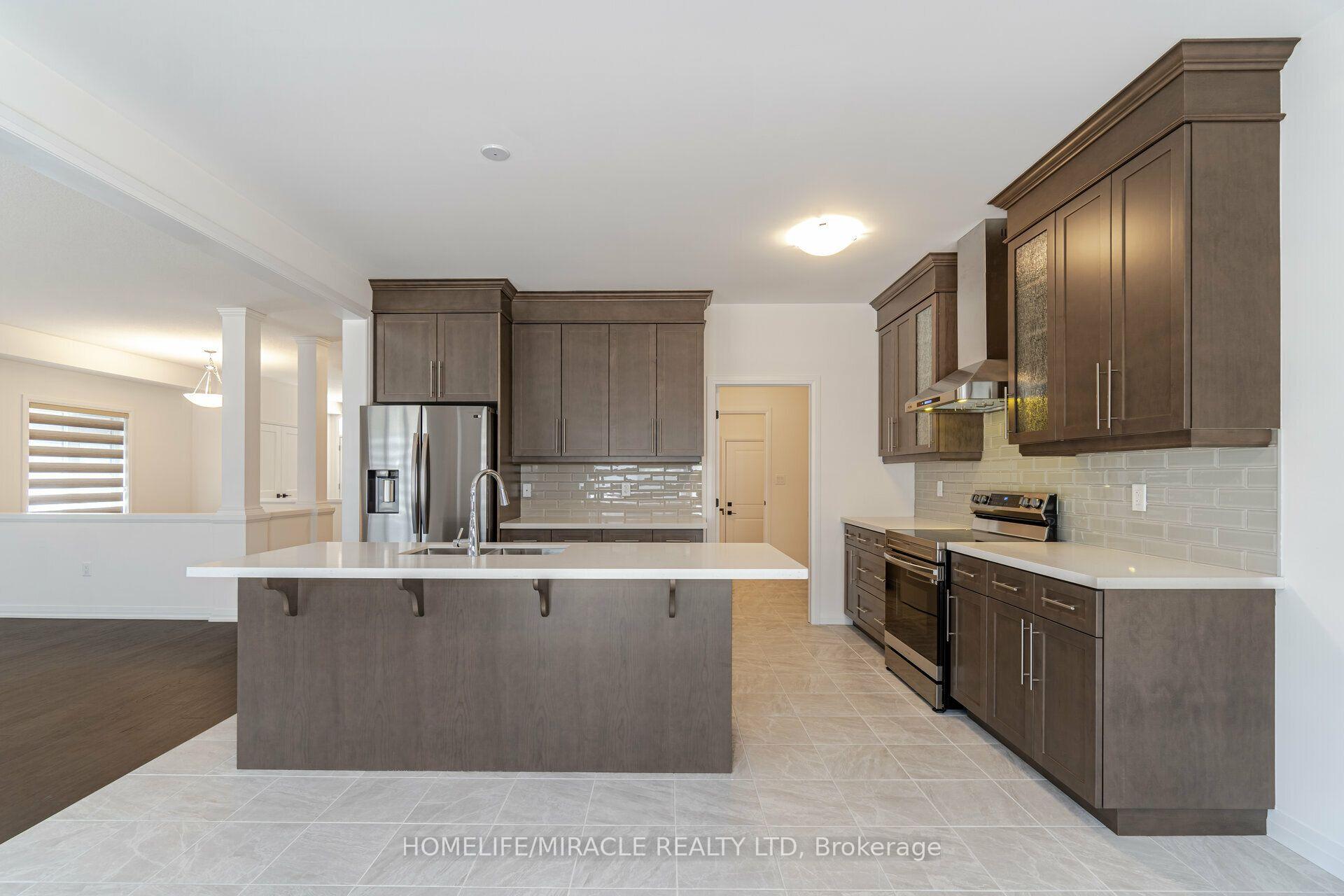 Photo 14 of 105 Court Drive, Brant, Paris — HOMEH