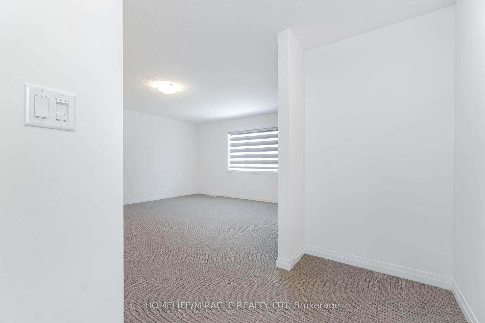 Photo 30 of 105 Court Drive, Brant, Paris — HOMEH