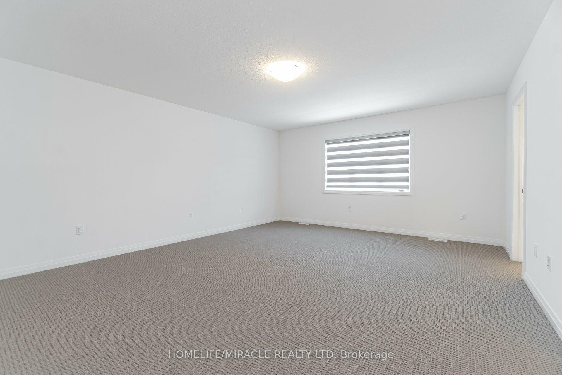Photo 31 of 105 Court Drive, Brant, Paris — HOMEH