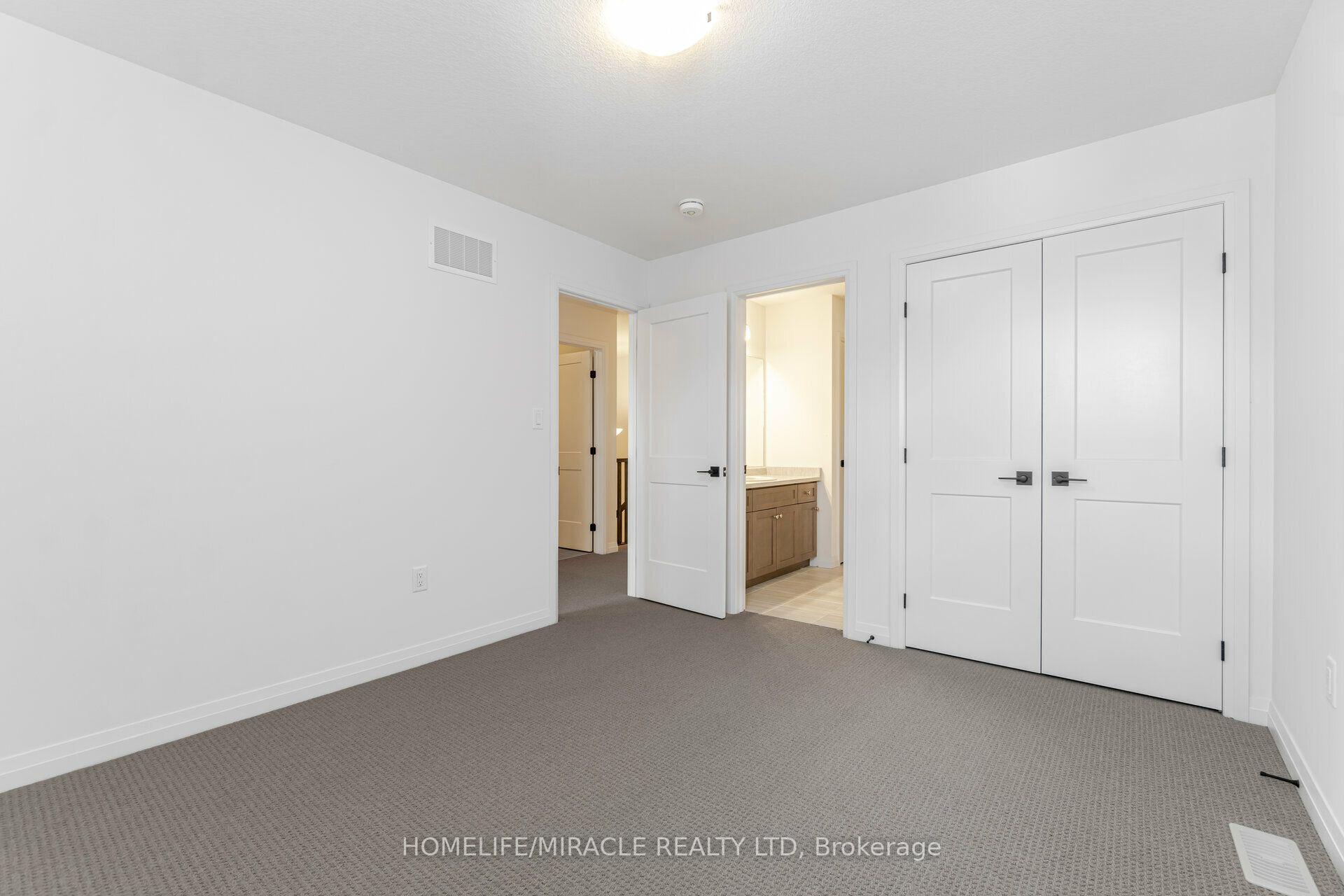 Photo 41 of 105 Court Drive, Brant, Paris — HOMEH