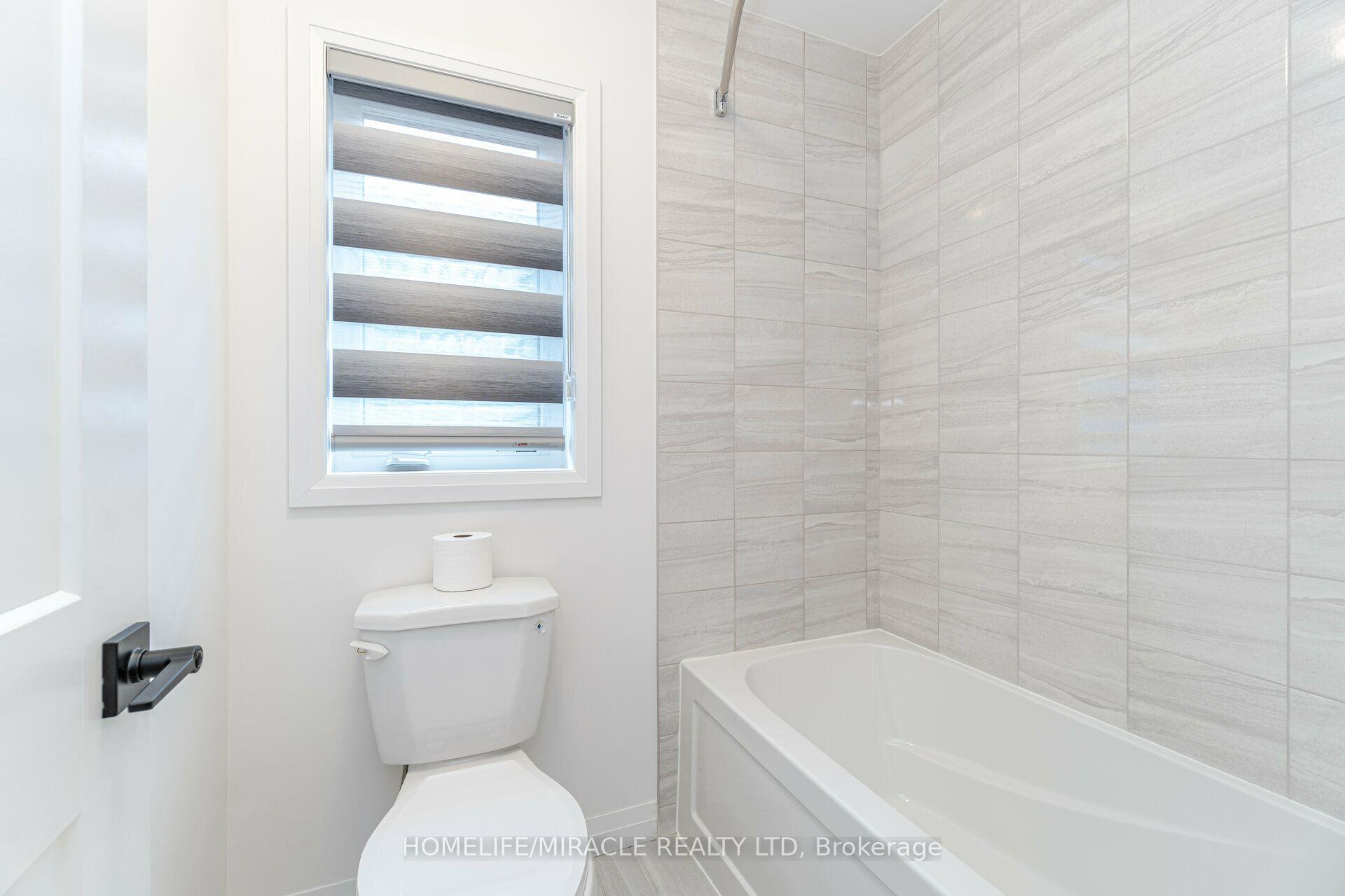 Photo 43 of 105 Court Drive, Brant, Paris — HOMEH