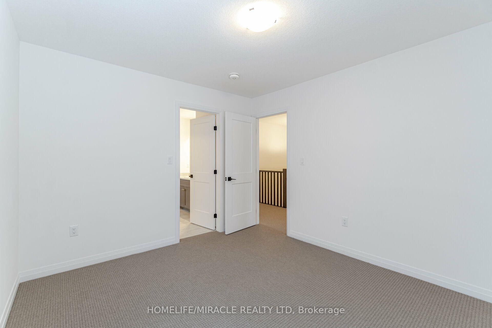 Photo 46 of 105 Court Drive, Brant, Paris — HOMEH