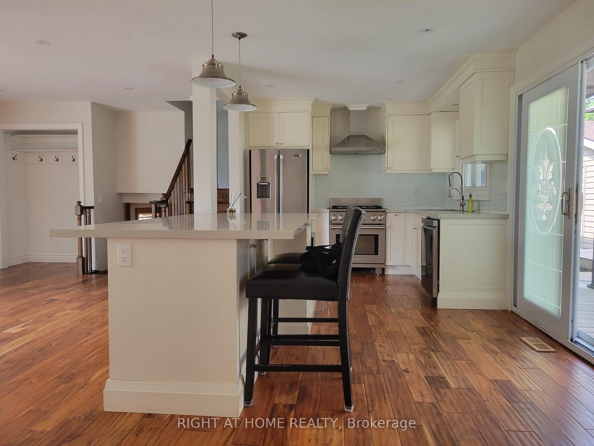 Photo 8 of 1411 Charles Drive, Burlington, Mountainside — HOMEH