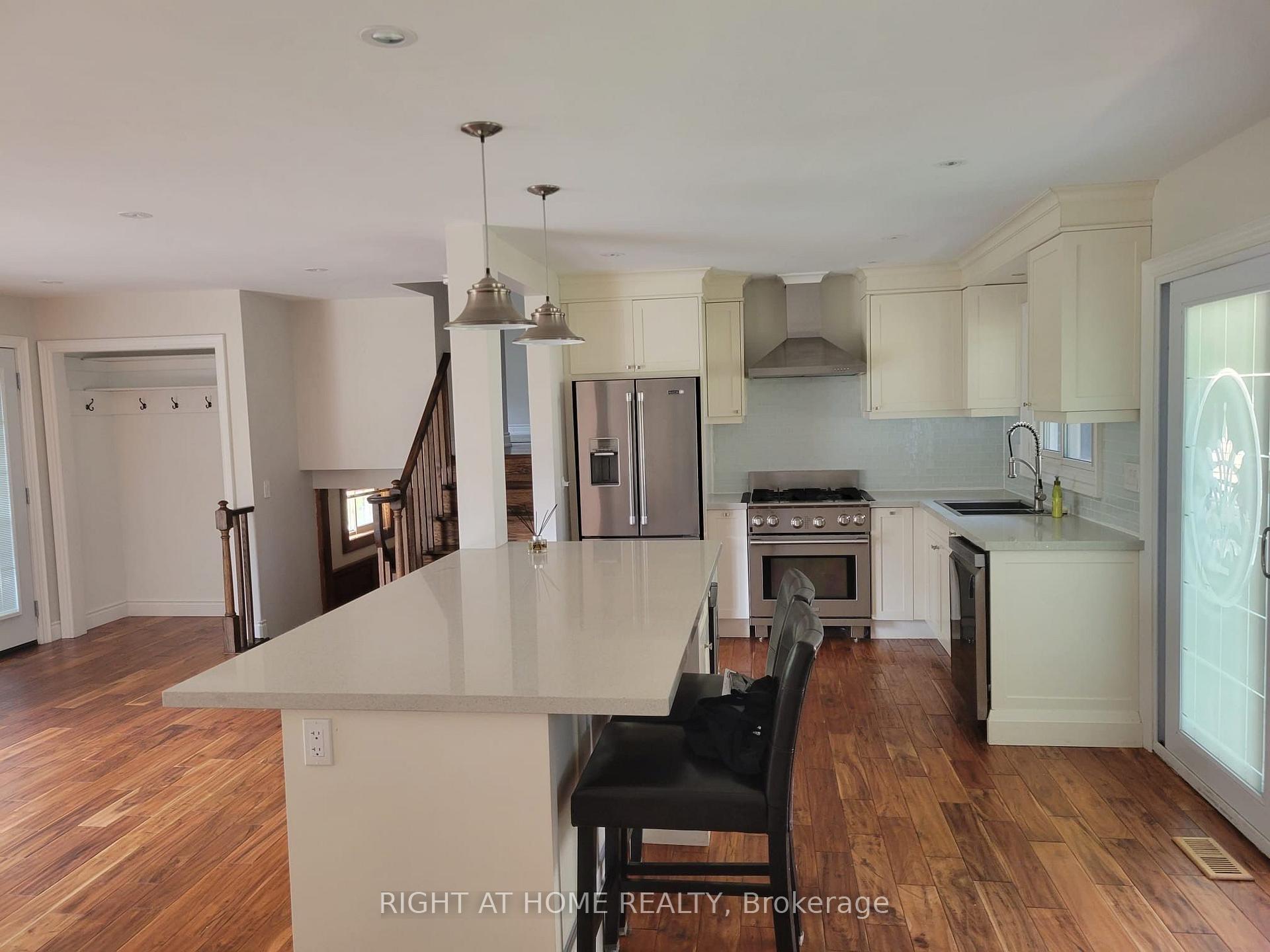 Photo 11 of 1411 Charles Drive, Burlington, Mountainside — HOMEH