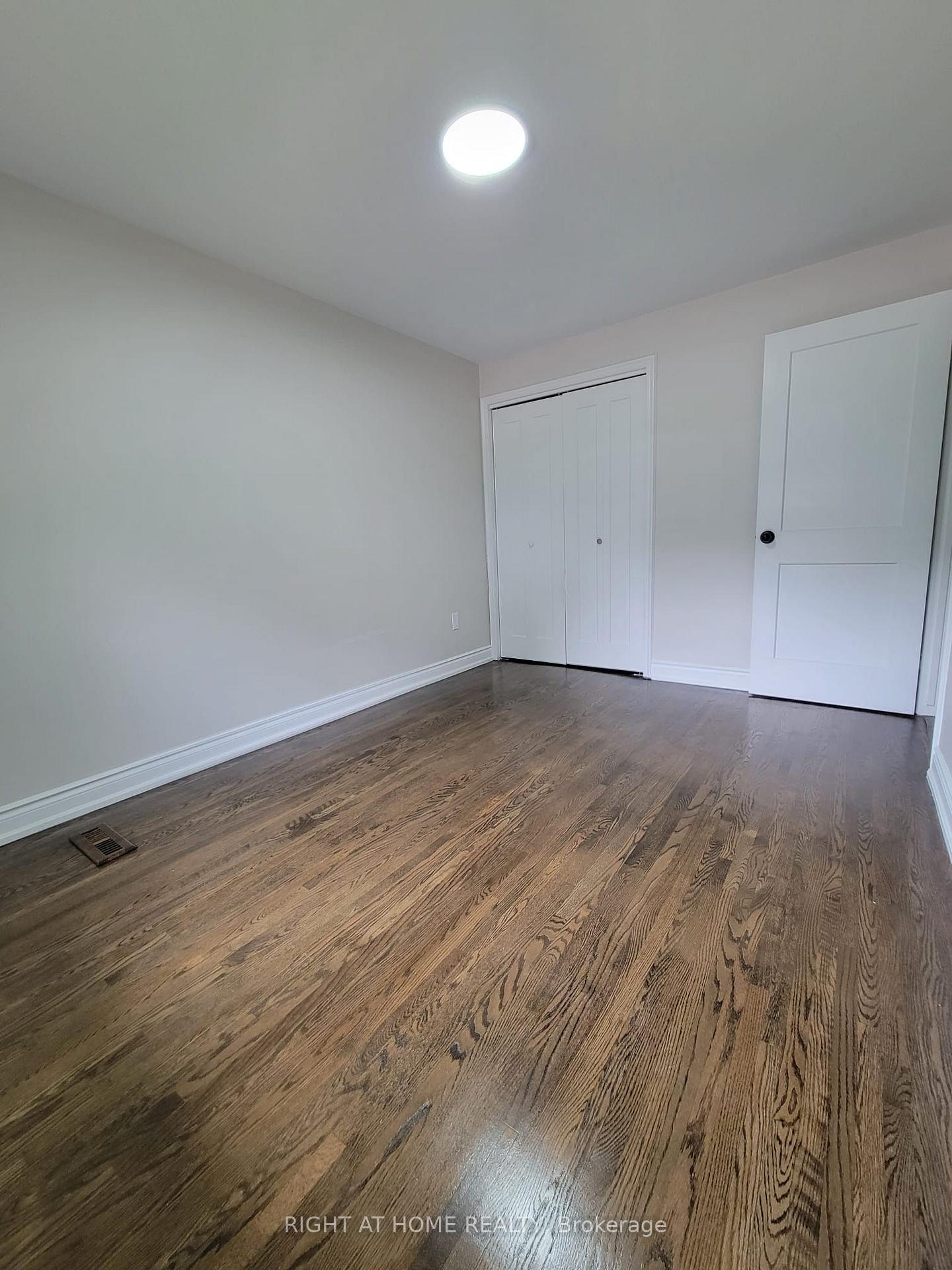 Photo 17 of 1411 Charles Drive, Burlington, Mountainside — HOMEH
