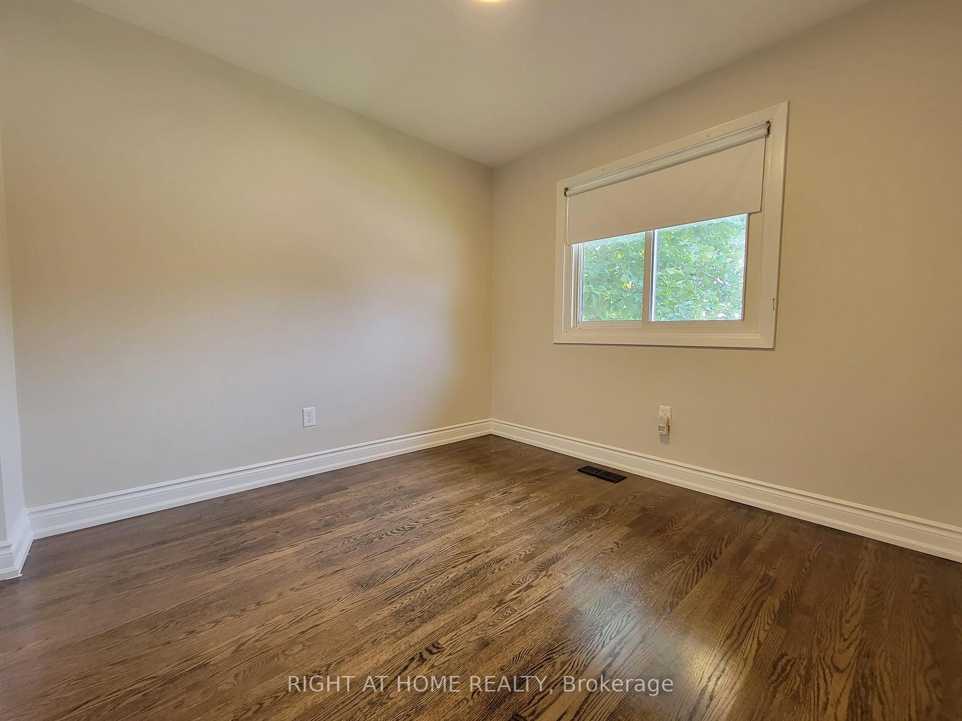 Photo 19 of 1411 Charles Drive, Burlington, Mountainside — HOMEH