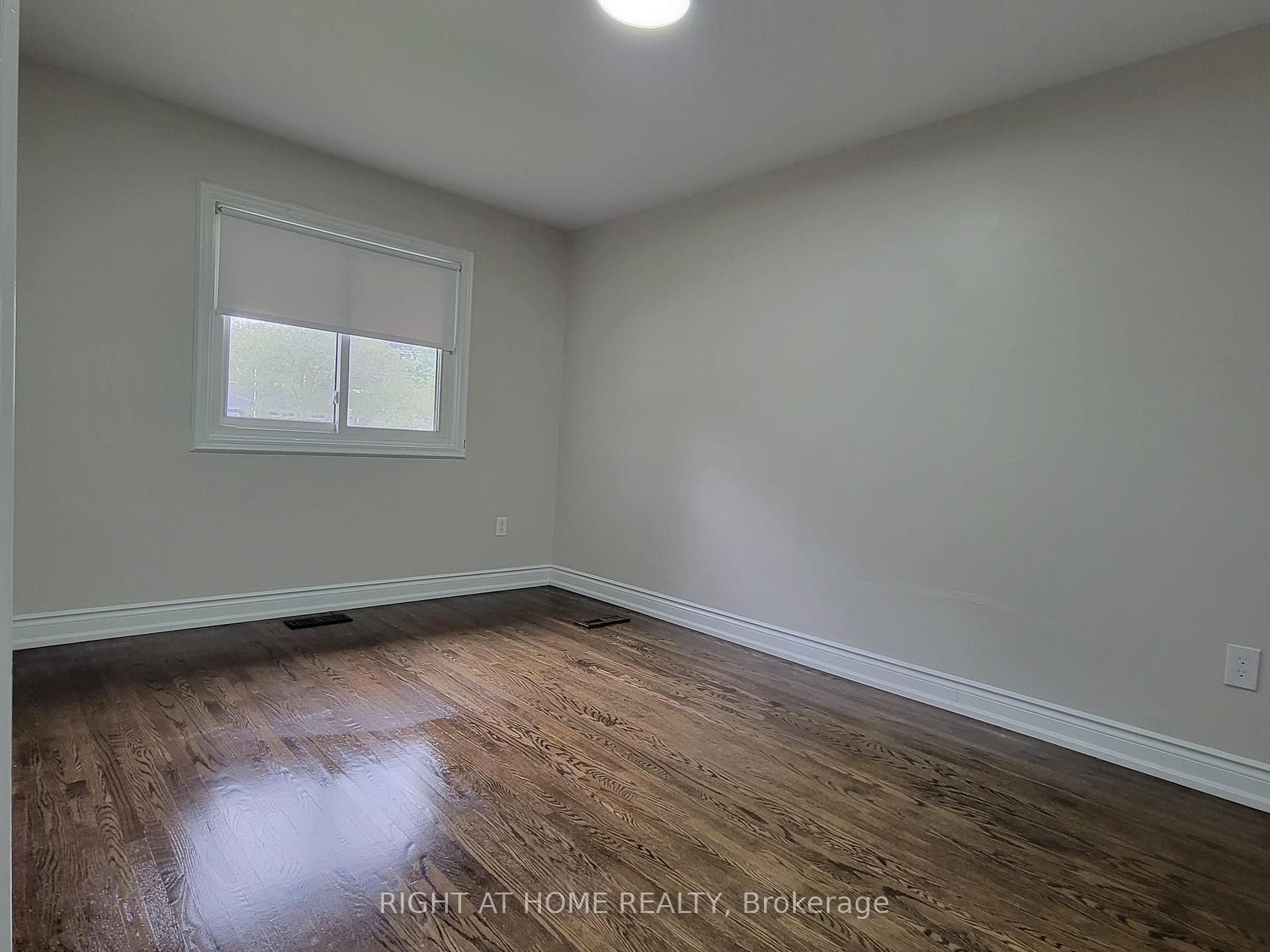 Photo 25 of 1411 Charles Drive, Burlington, Mountainside — HOMEH