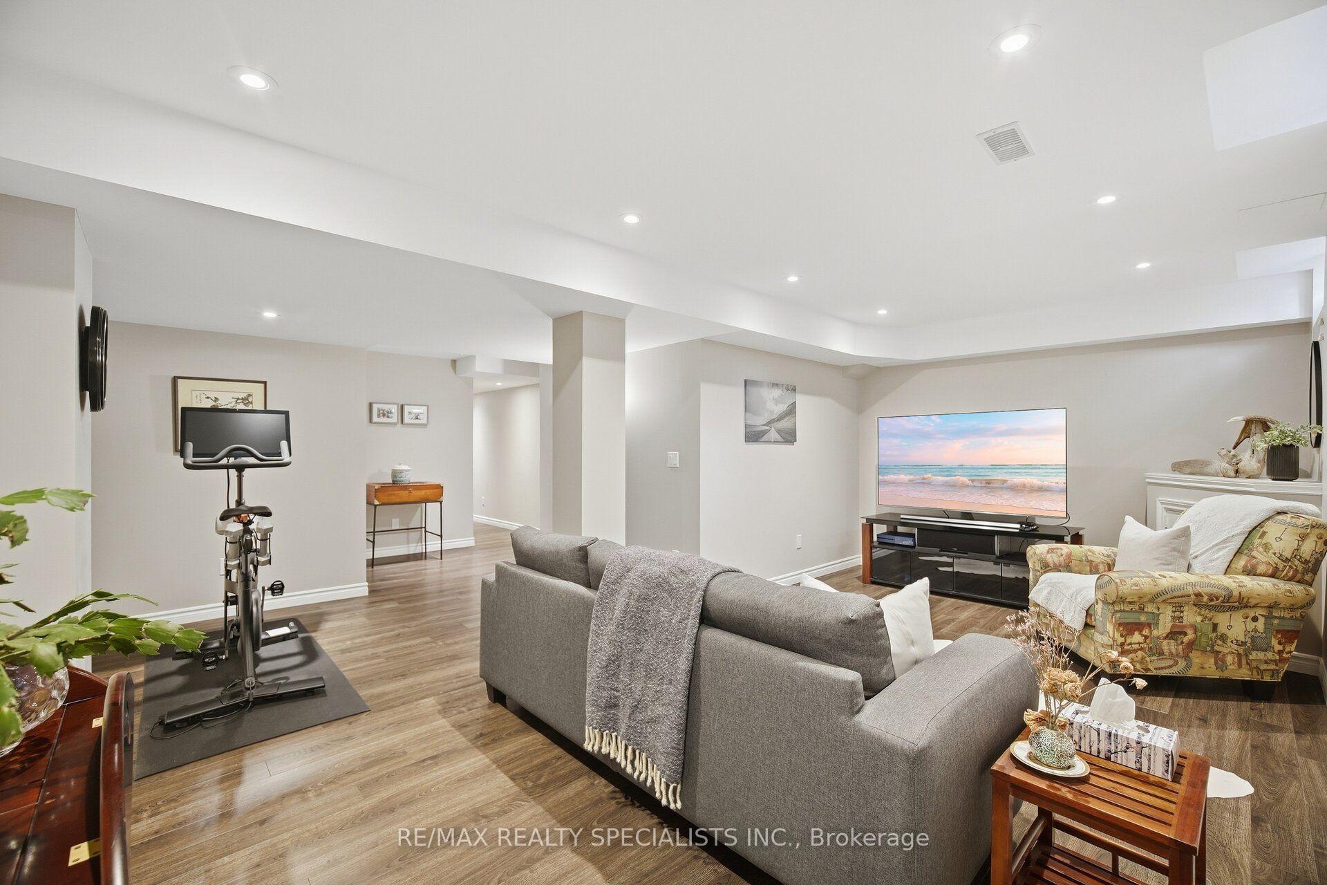 Photo 59 of 92 Hanson Crescent, Milton, Scott — HOMEH