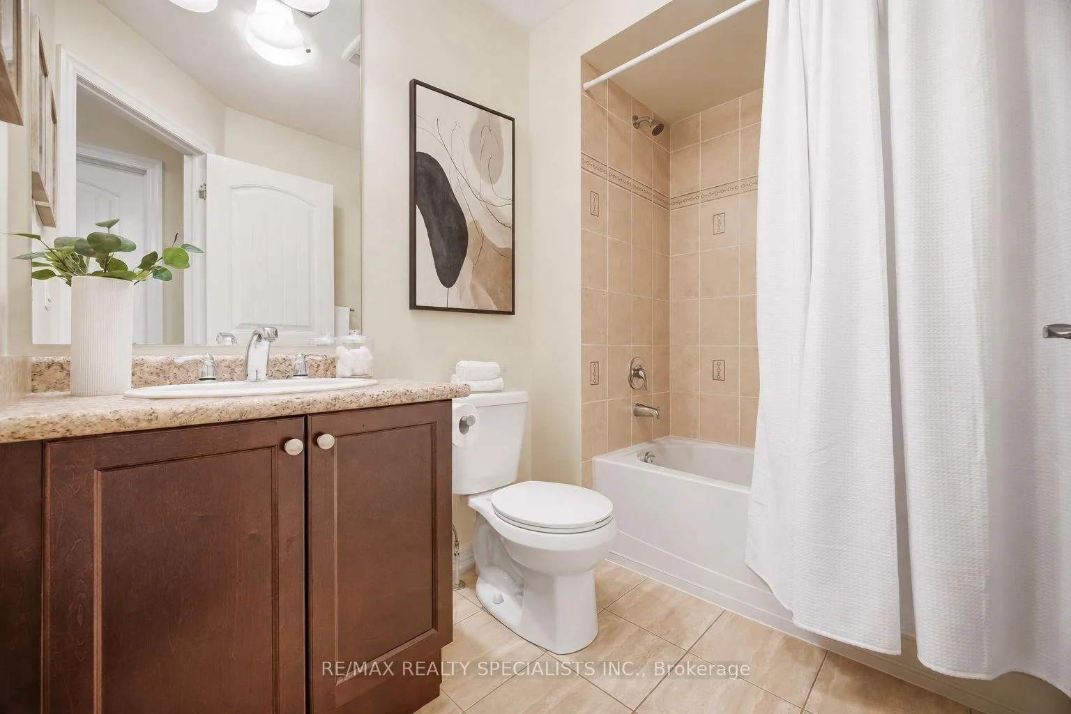 Photo 58 of 92 Hanson Crescent, Milton, Scott — HOMEH