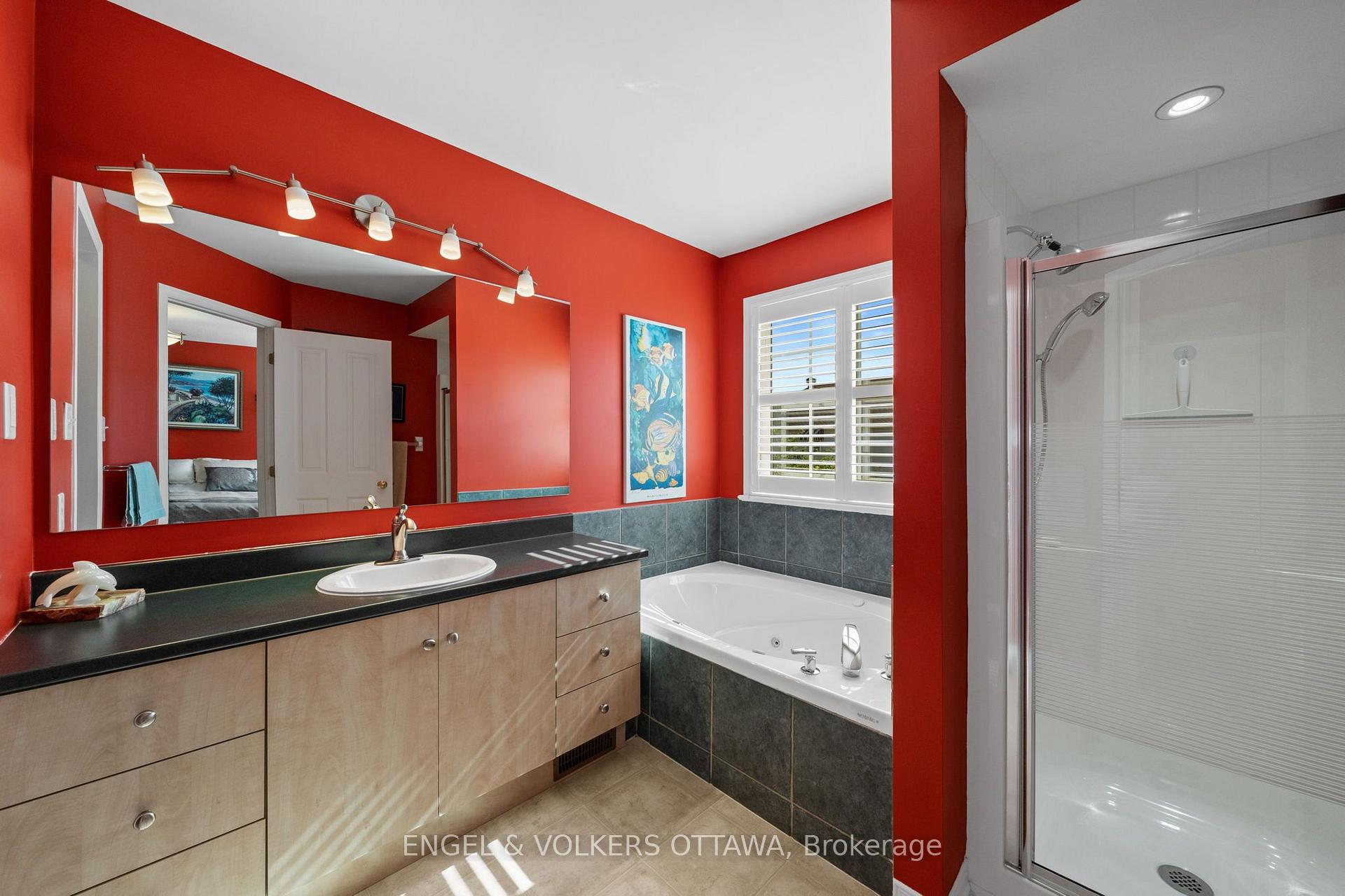 Photo 16 of 48 Fieldberry Private, Ottawa, Barrhaven - Stonebridge — HOMEH