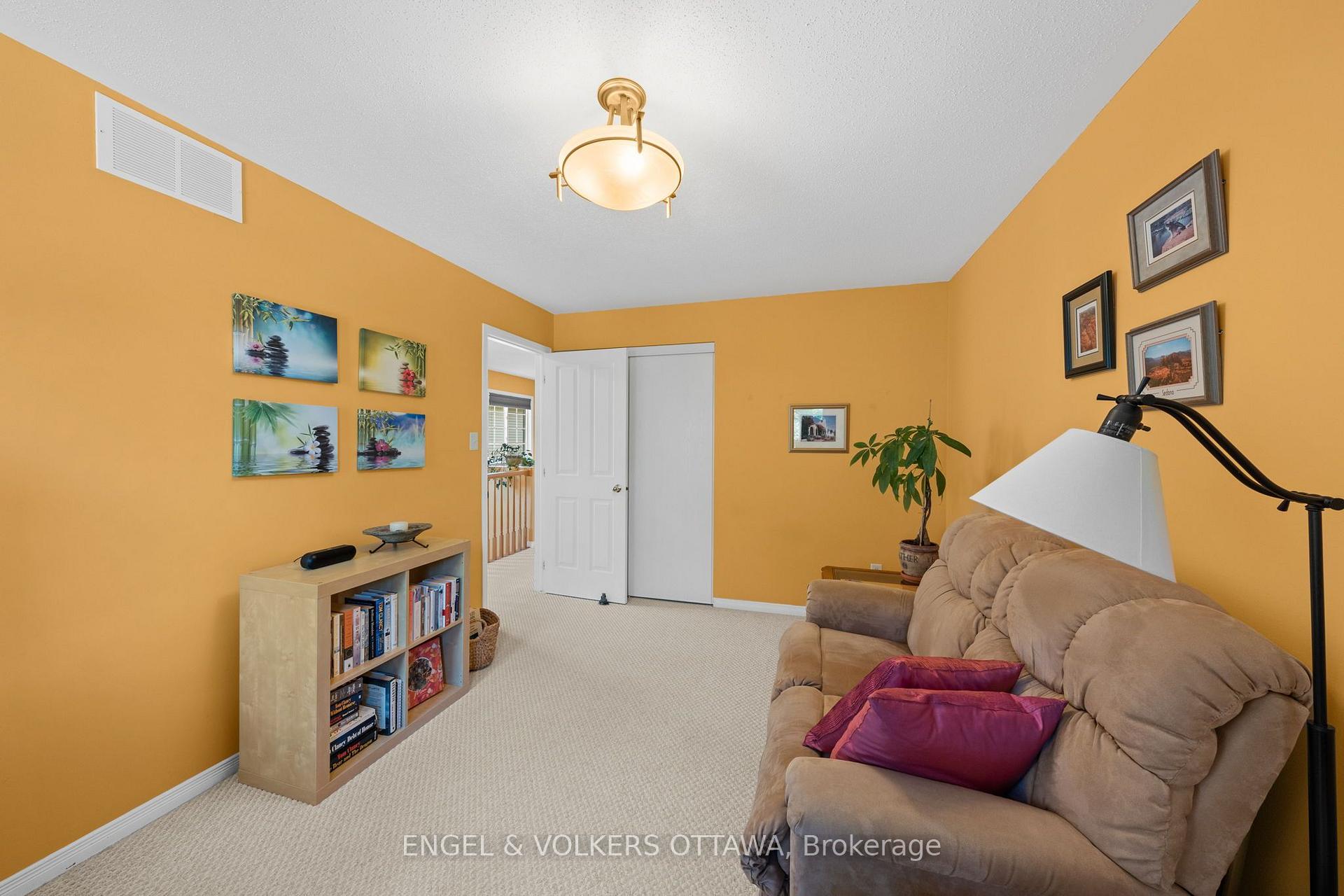 Photo 20 of 48 Fieldberry Private, Ottawa, Barrhaven - Stonebridge — HOMEH