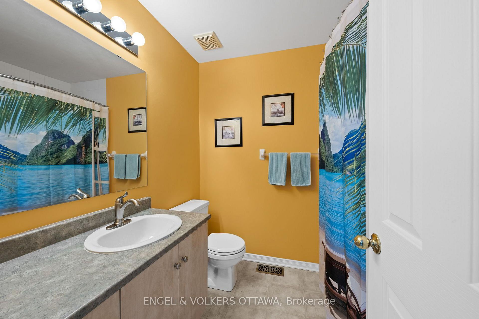 Photo 23 of 48 Fieldberry Private, Ottawa, Barrhaven - Stonebridge — HOMEH