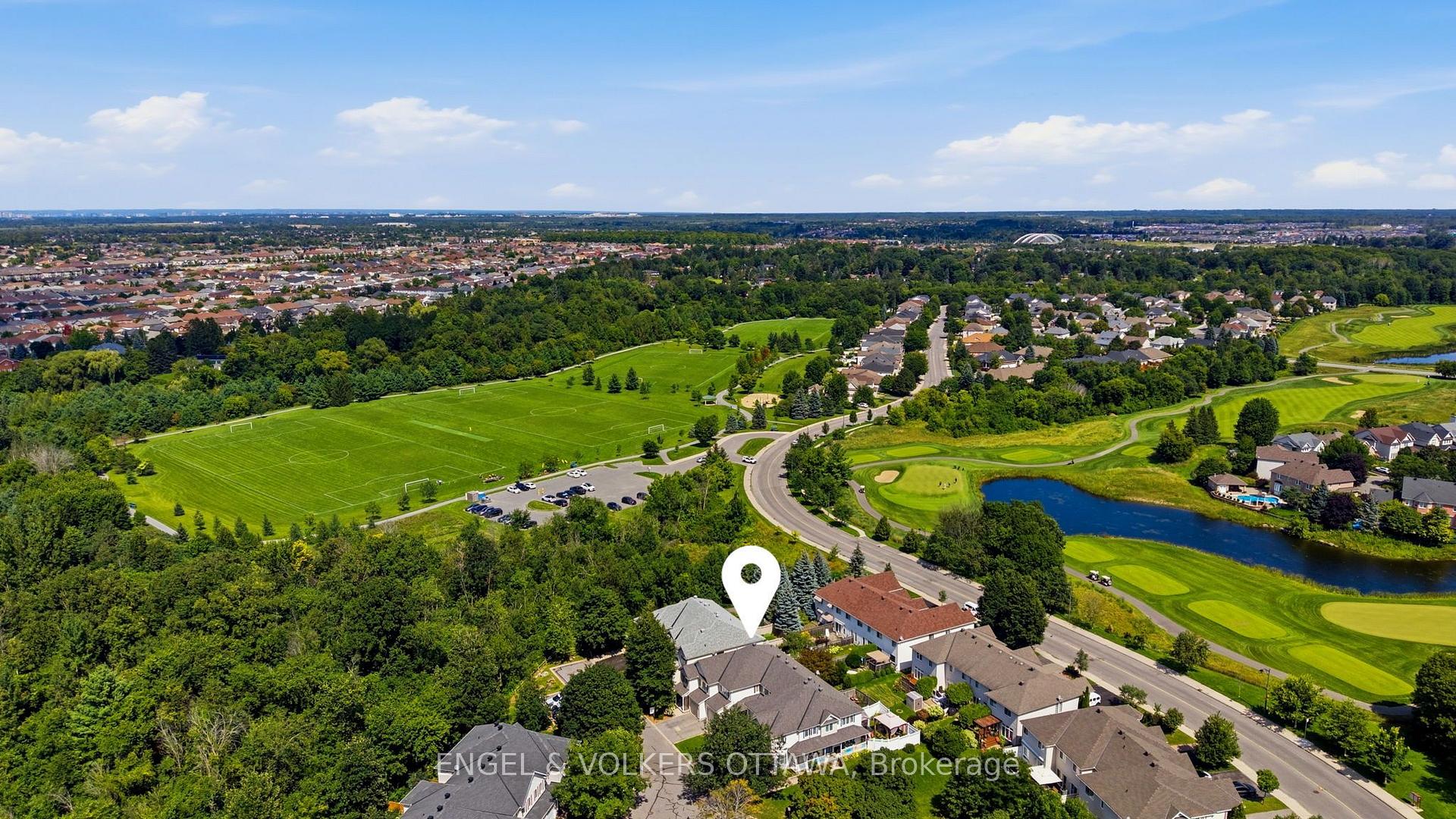 Photo 28 of 48 Fieldberry Private, Ottawa, Barrhaven - Stonebridge — HOMEH