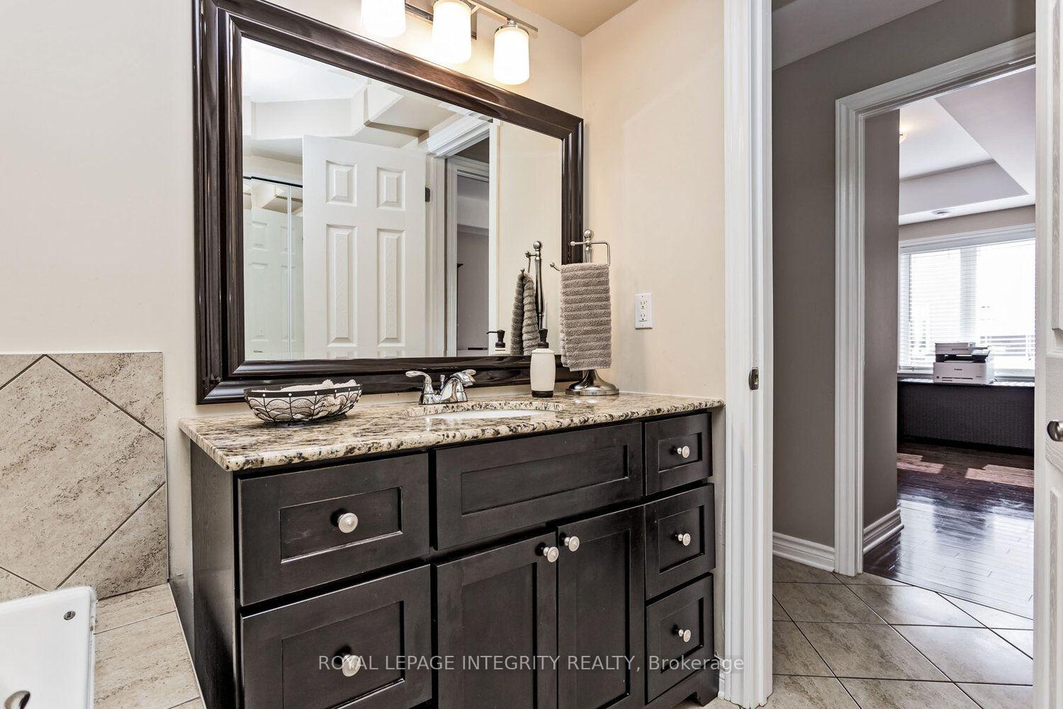 Photo 10 of Unit 5, 1230 Marenger Street, Ottawa, Convent Glen South — HOMEH