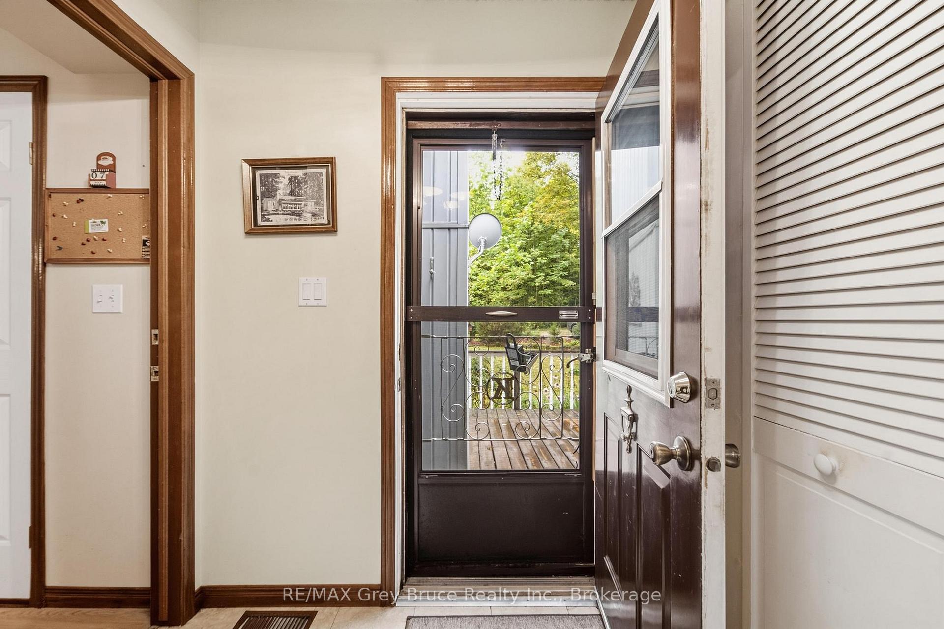 Photo 15 of 255263 1 Concession, Chatsworth — HOMEH