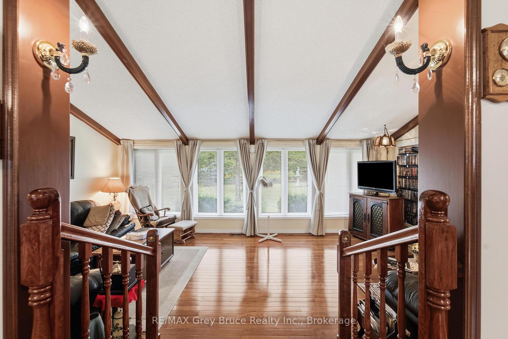Photo 22 of 255263 1 Concession, Chatsworth — HOMEH