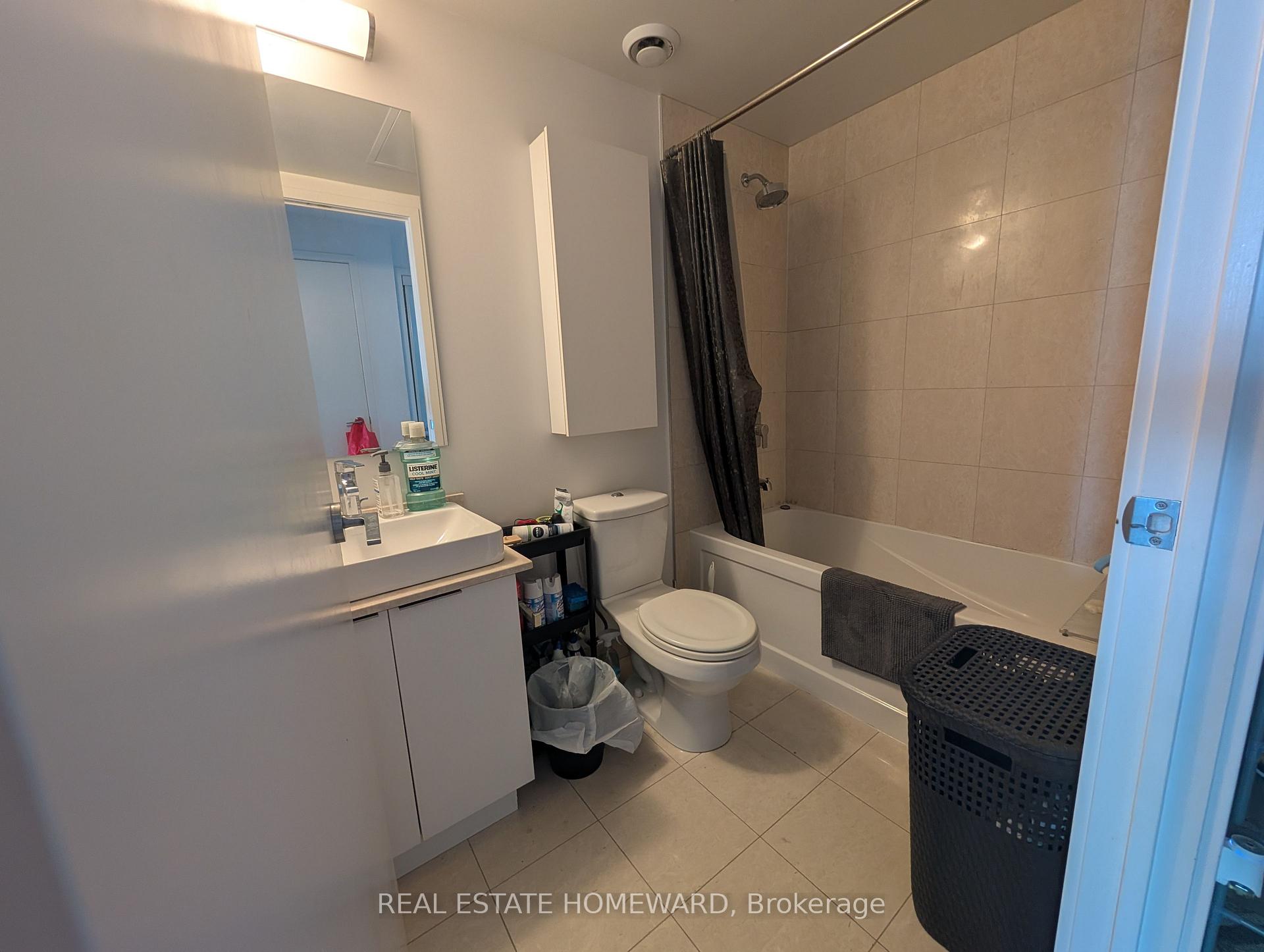 Photo 5 of Unit 5507, 14 York Street, Toronto, Waterfront Communities — HOMEH