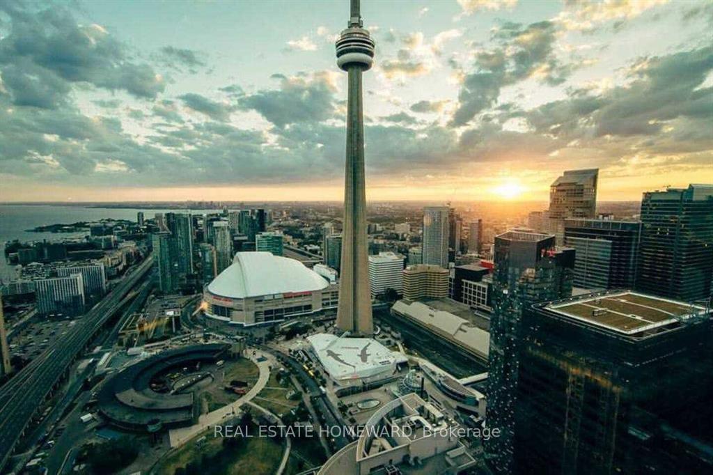 Photo 12 of Unit 5507, 14 York Street, Toronto, Waterfront Communities — HOMEH