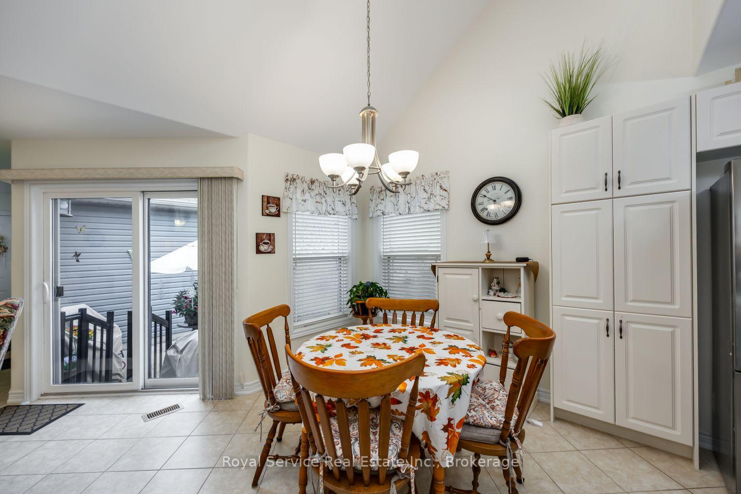 Photo 19 of 320 Strachan Street, Port Hope — HOMEH