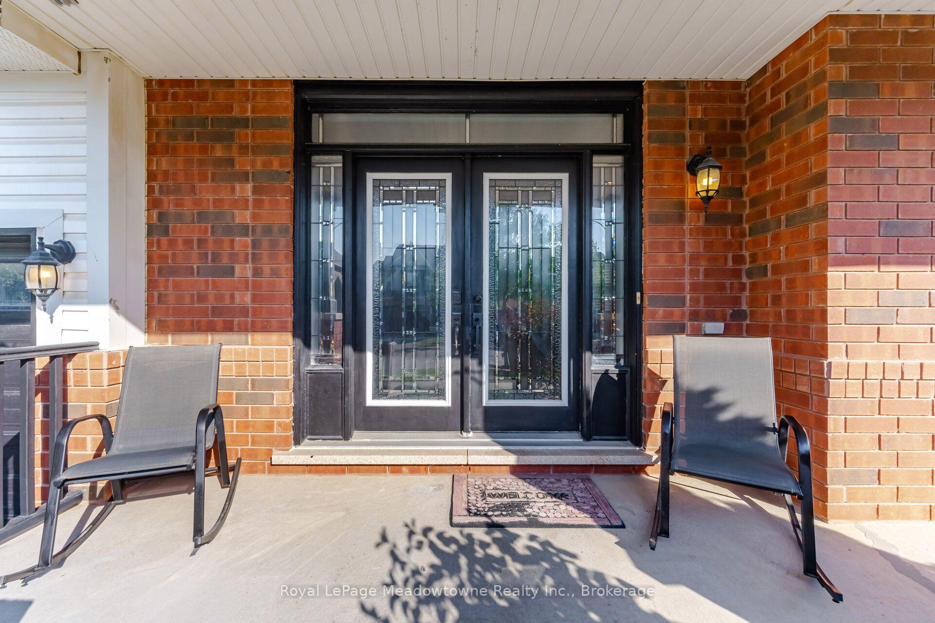 Photo 6 of 1406 Hearst Boulevard, Milton, Beaty — HOMEH