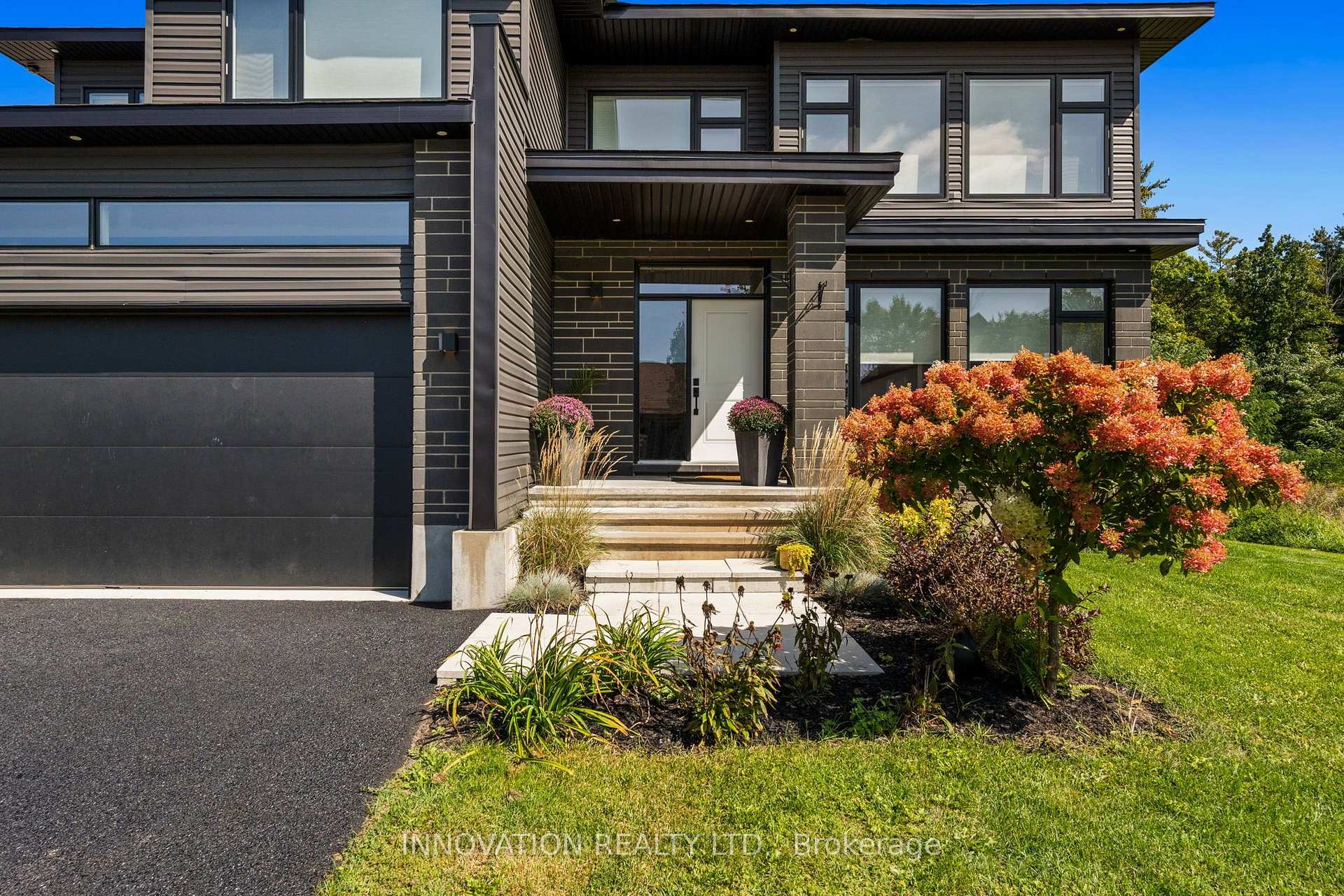 Photo 2 of 195 Charlies Lane, Ottawa, Carp — HOMEH