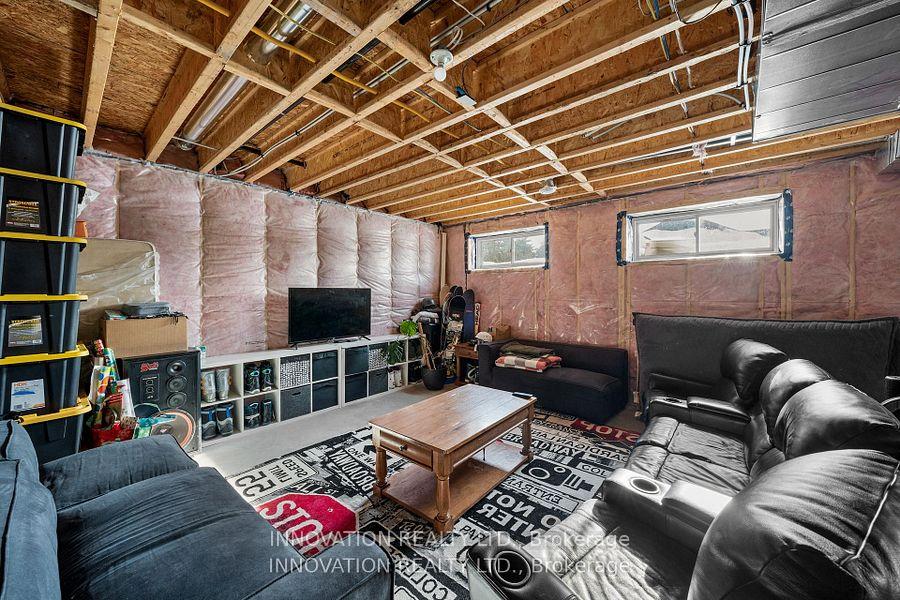 Photo 40 of 195 Charlies Lane, Ottawa, Carp — HOMEH