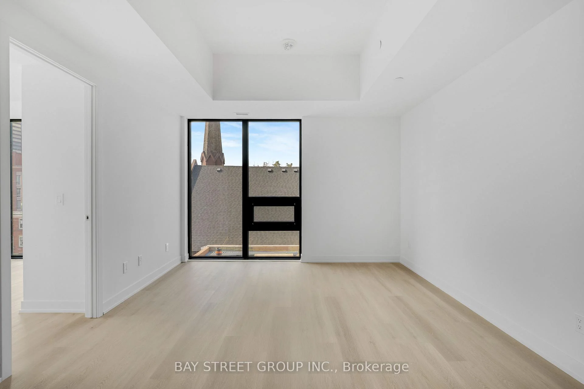 Photo 15 of Unit 501, 91 John Street N, Hamilton, Corktown — HOMEH