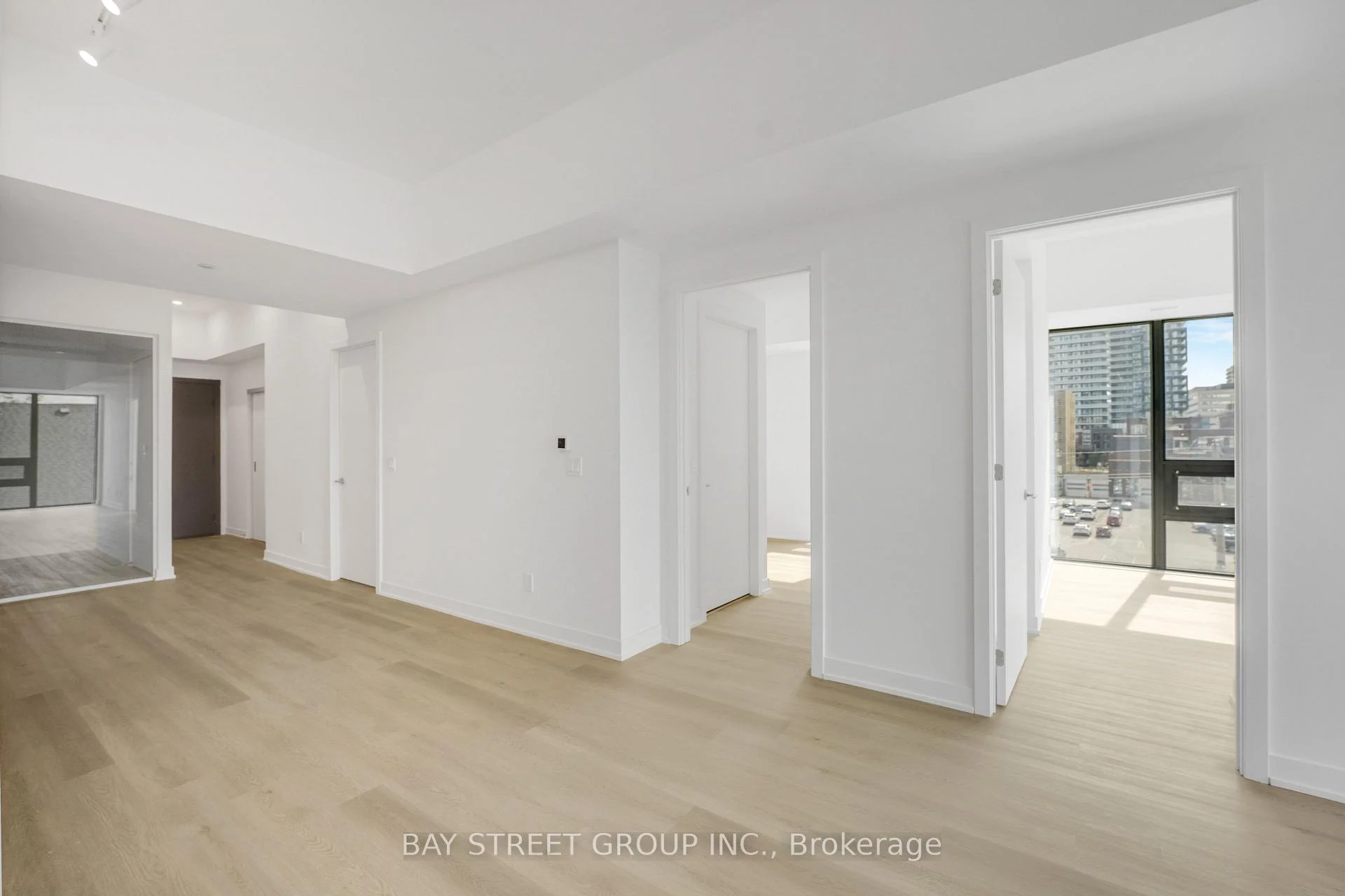 Photo 17 of Unit 501, 91 John Street N, Hamilton, Corktown — HOMEH