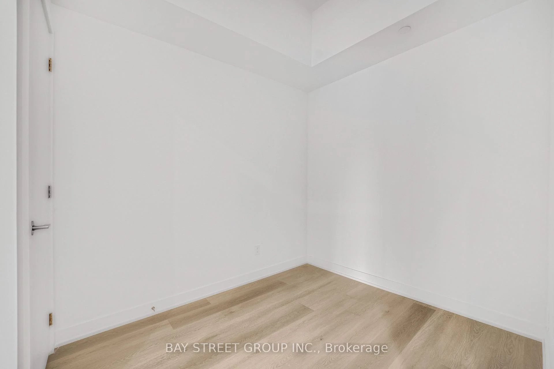 Photo 25 of Unit 501, 91 John Street N, Hamilton, Corktown — HOMEH
