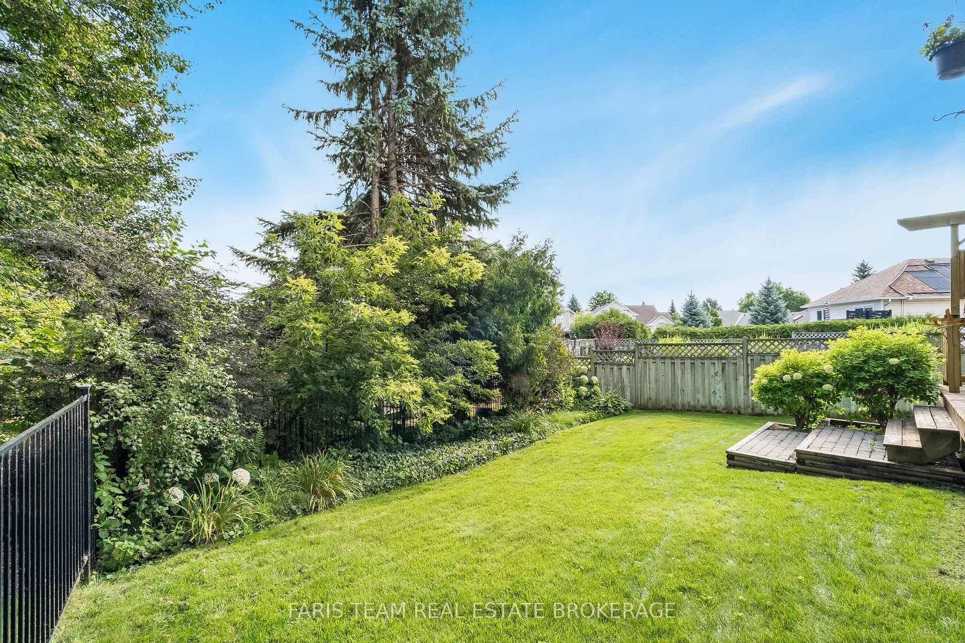 Photo 44 of 68 Trott Boulevard, Collingwood — HOMEH