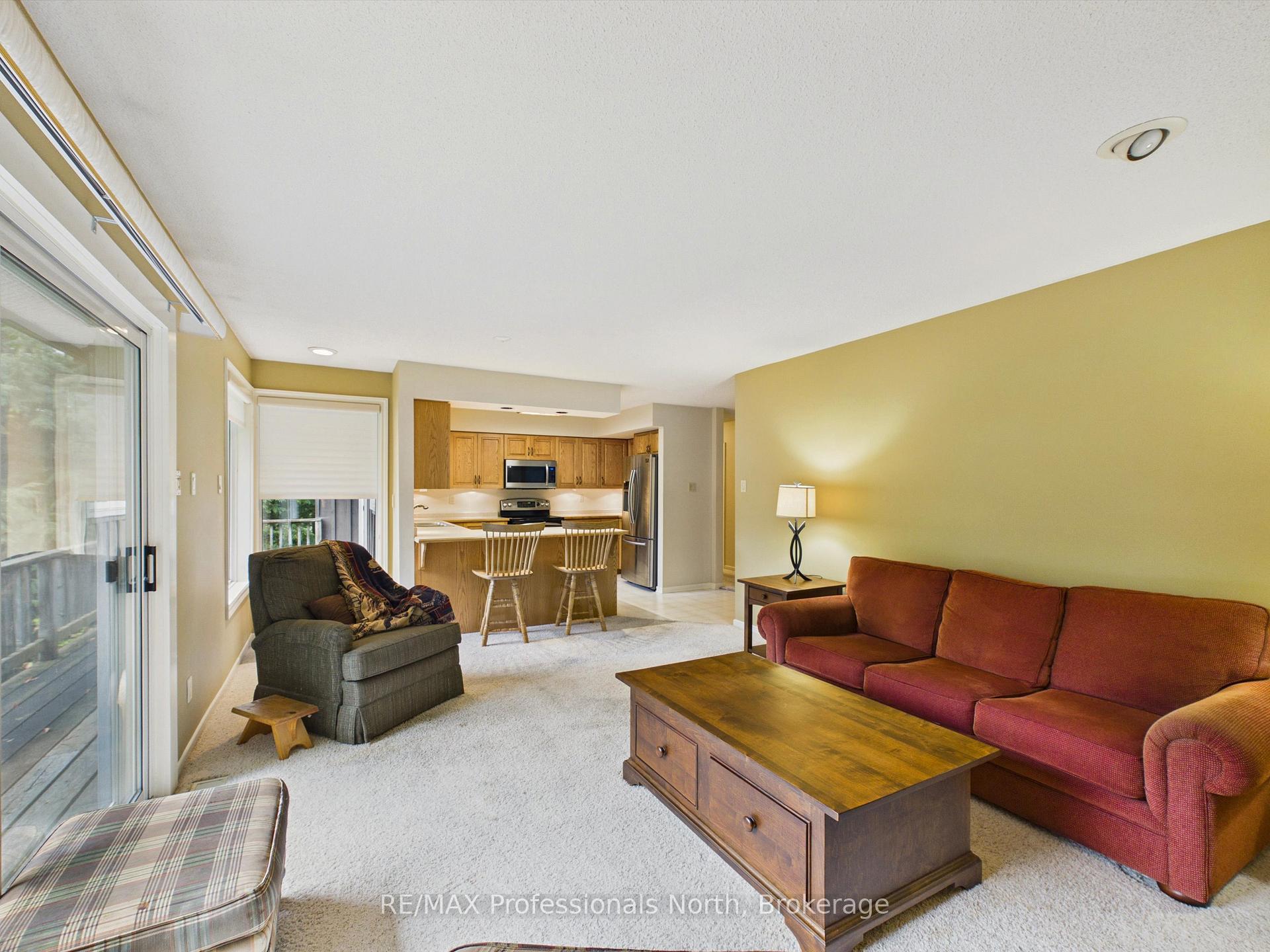 Photo 16 of 52 Golf Course Road, Bracebridge, Macaulay — HOMEH